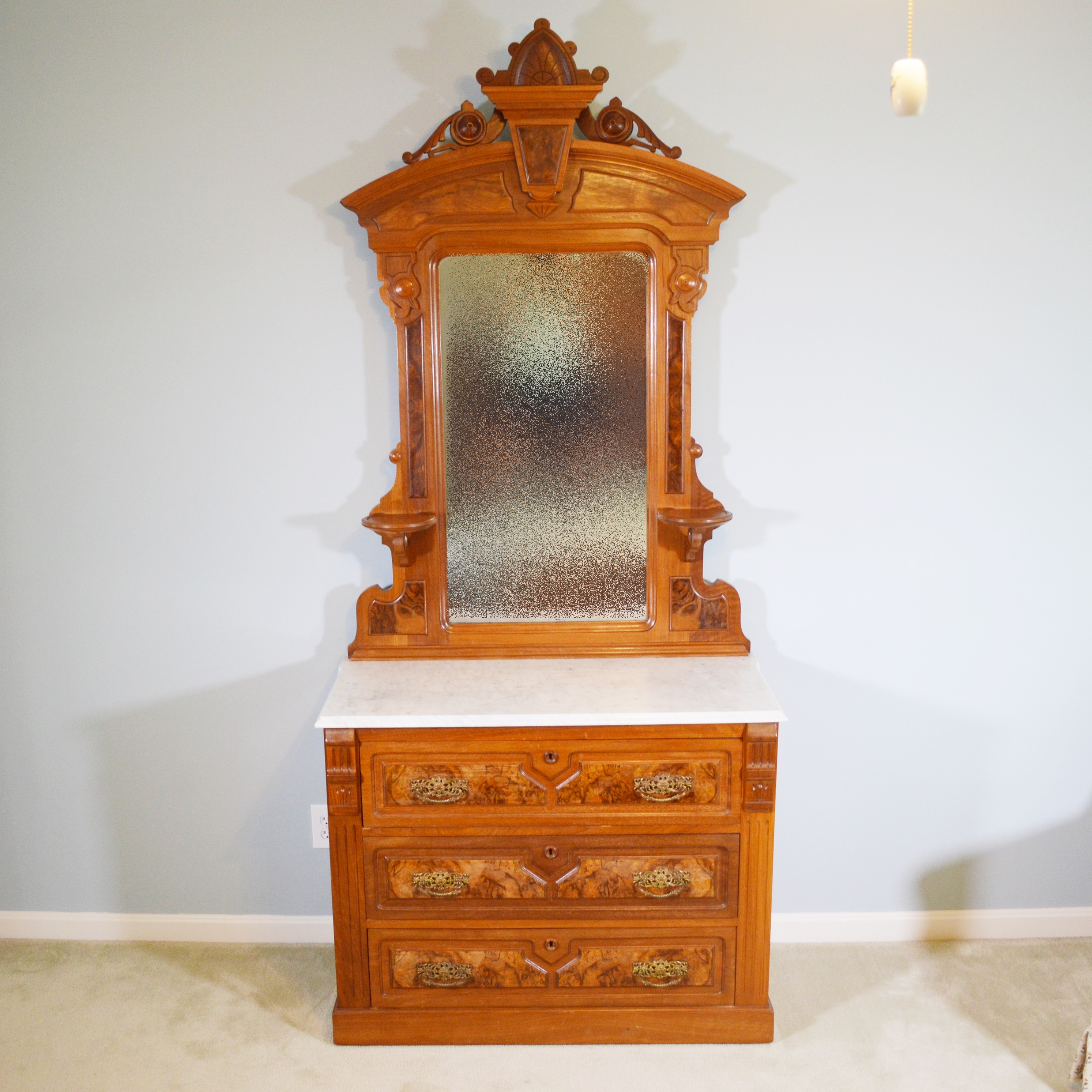 Victorian Eastlake Dresser with Mirror, Late 19th Century EBTH