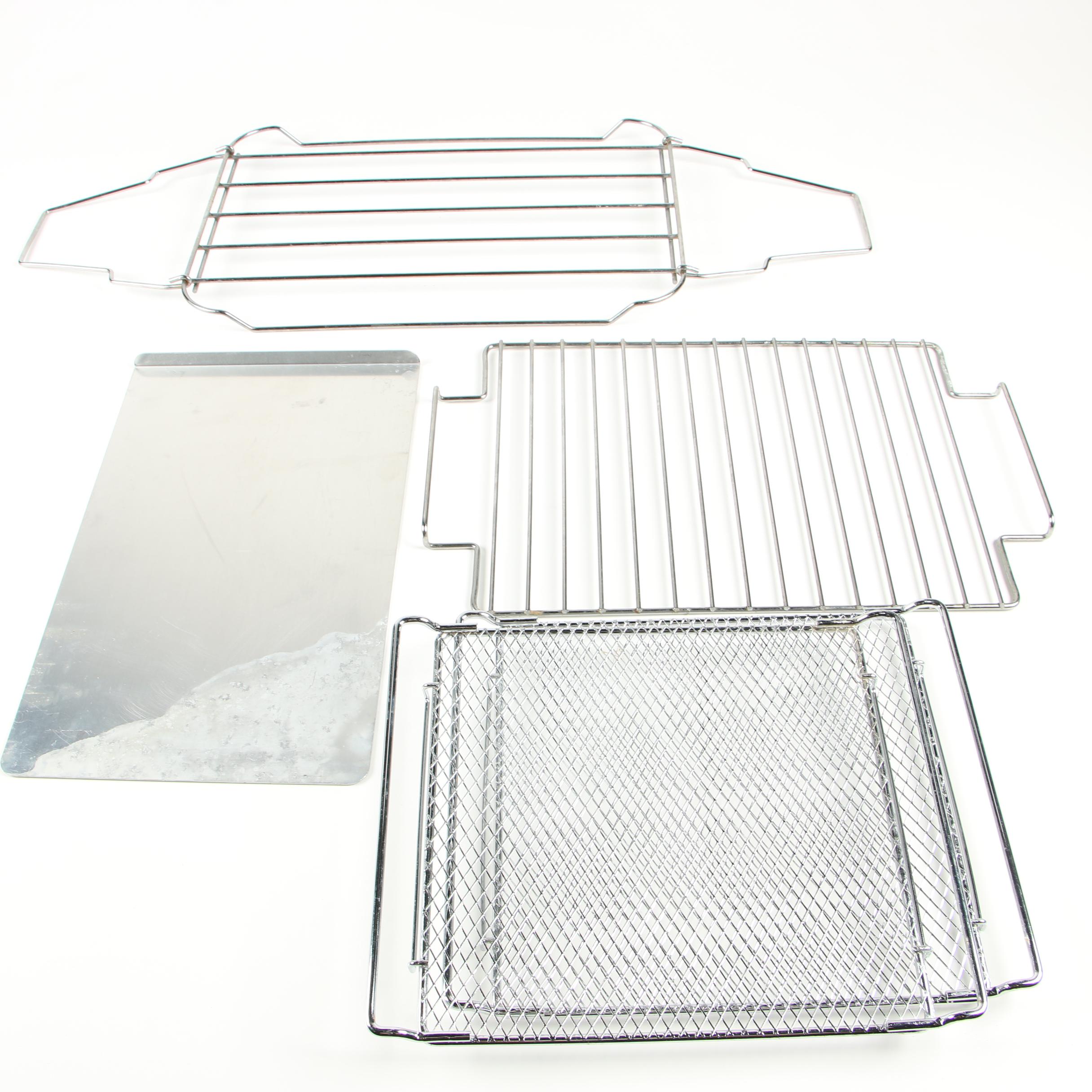 Nesco 18 Roaster Oven with Buffet Server and Bake Kit EBTH