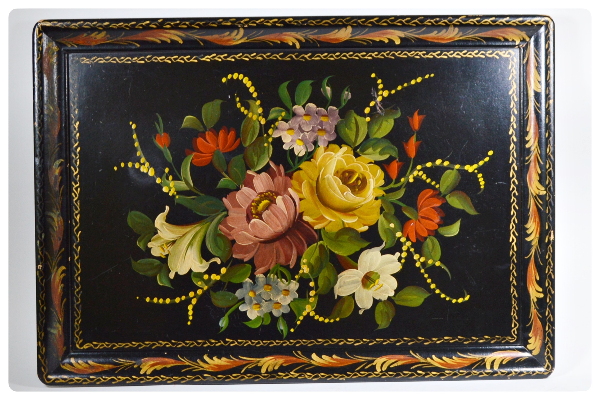 Tole Style Hand Painted Wooden Tray With Floral Motif Early 20th   DSC 0285.JPG