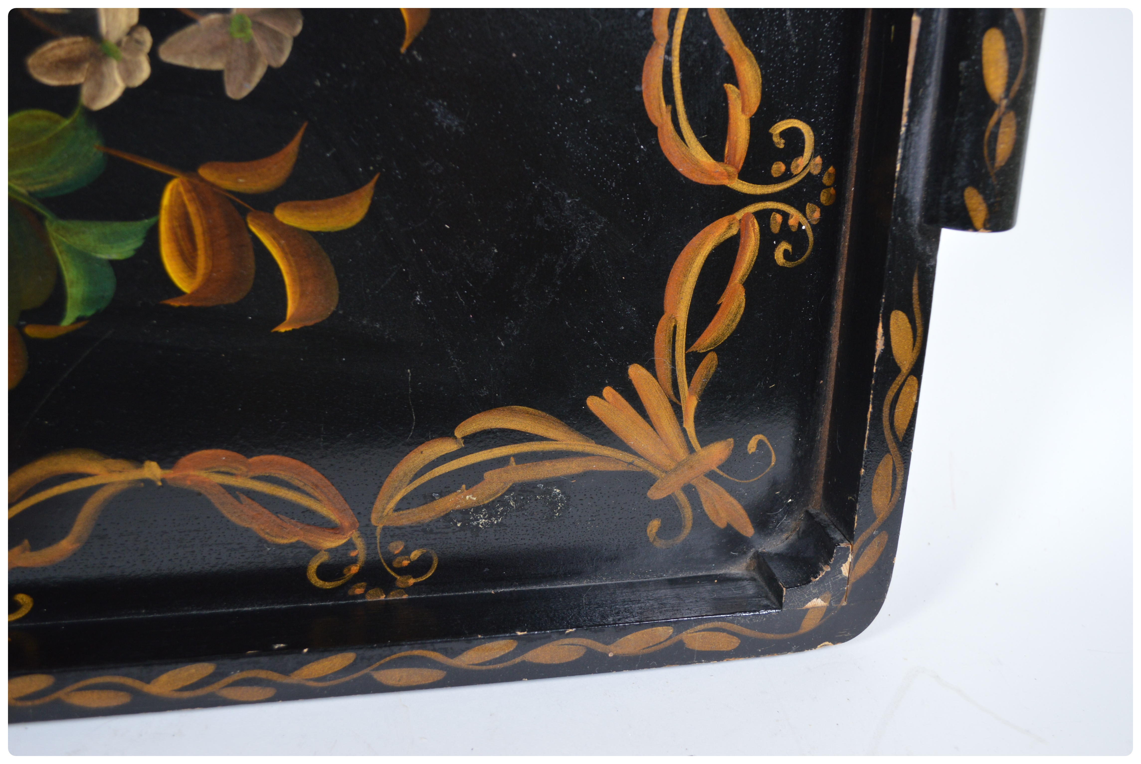 Tole Style Hand Painted Wooden Tray With Floral Motif Early 20th   DSC 0333.JPG