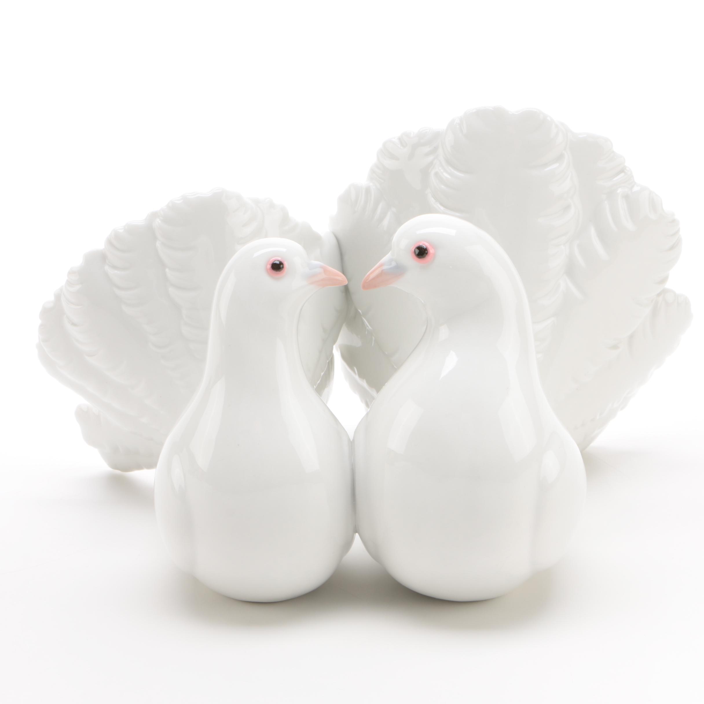Lladró "Couple of Doves" Porcelain Figurine, 19711974 EBTH