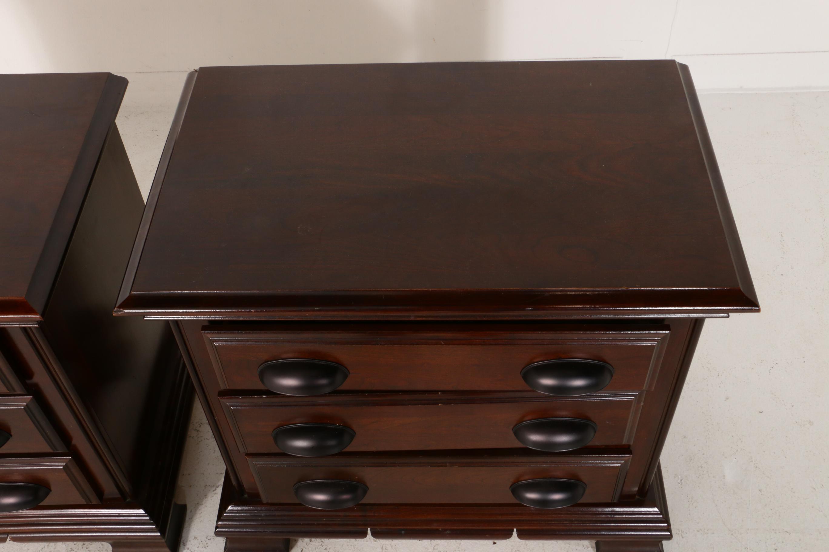 Kincaid "Cherry Mountain II" ThreeDrawer Nightstands, Contemporary EBTH