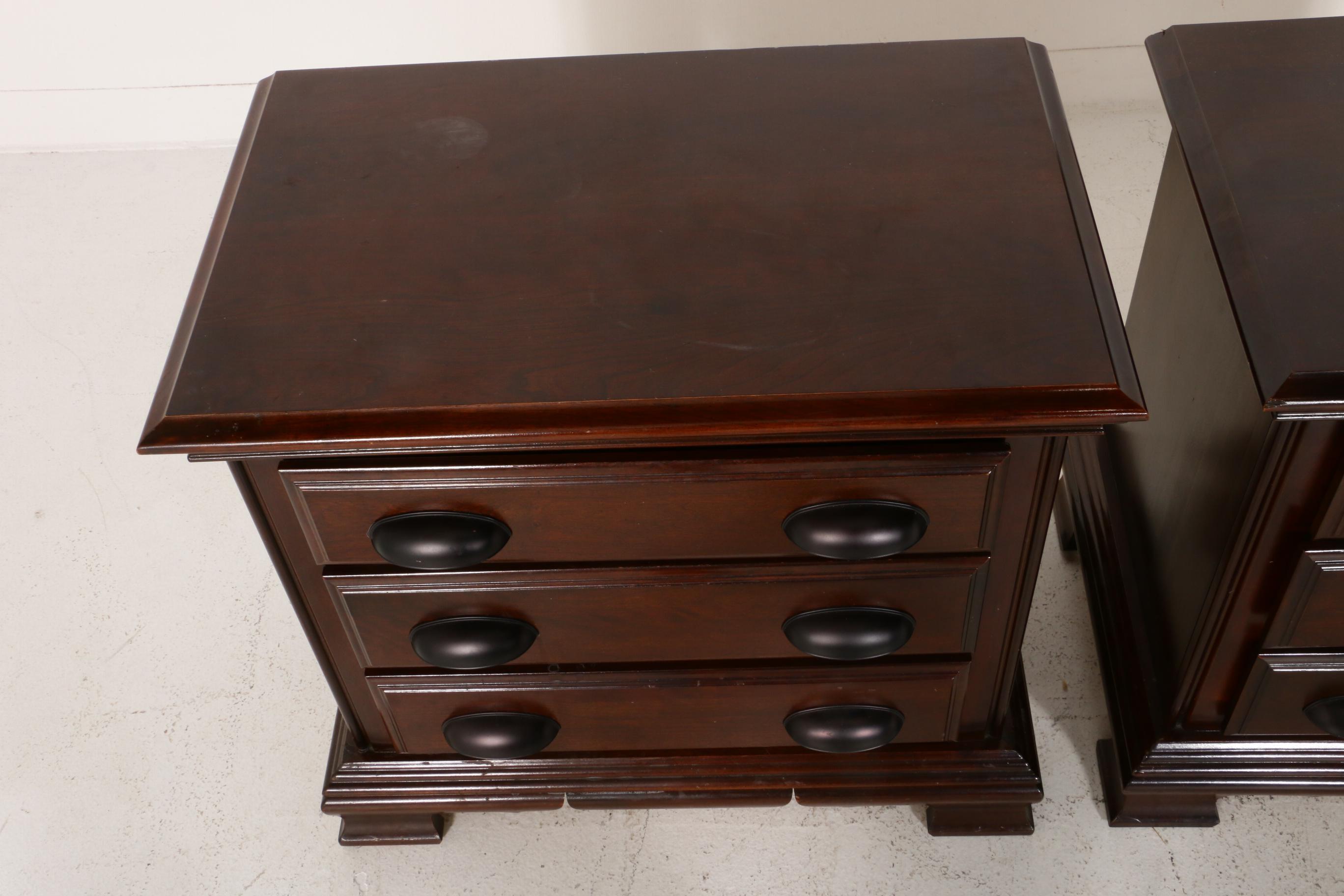 Kincaid "Cherry Mountain II" ThreeDrawer Nightstands, Contemporary EBTH