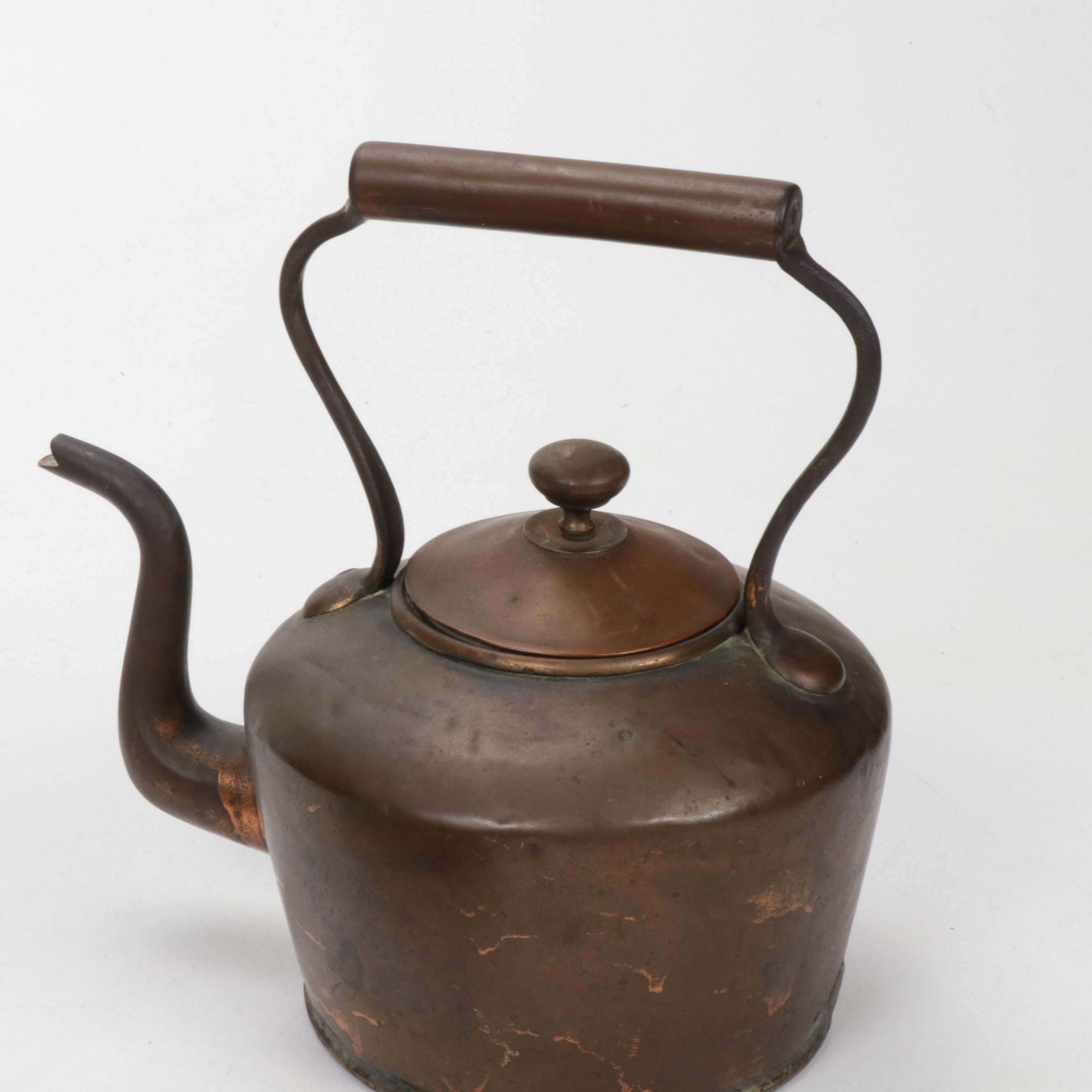 Copper Tea Kettle 19th Century With Handmade Tea Cozy Mid 20th   1571329943853 368eb415f72e88b58e23ff474c5e3ba1ff4bd4ac7284e627cb0cdff24a24664a.JPG