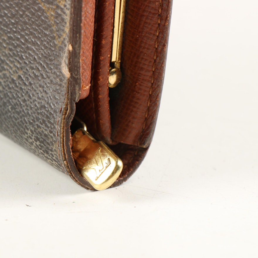 Louis Vuitton Red EPI Leather Kisslock Snap Bi-Fold Wallet LV