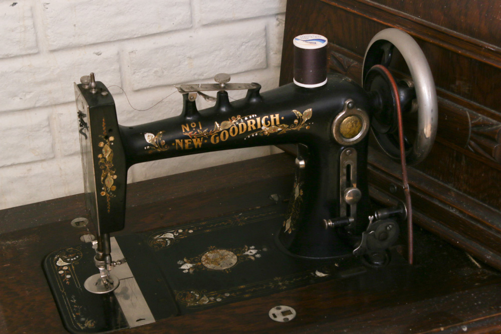 Foley & Williams New Goodrich Sewing Machine, Late 19th Century EBTH
