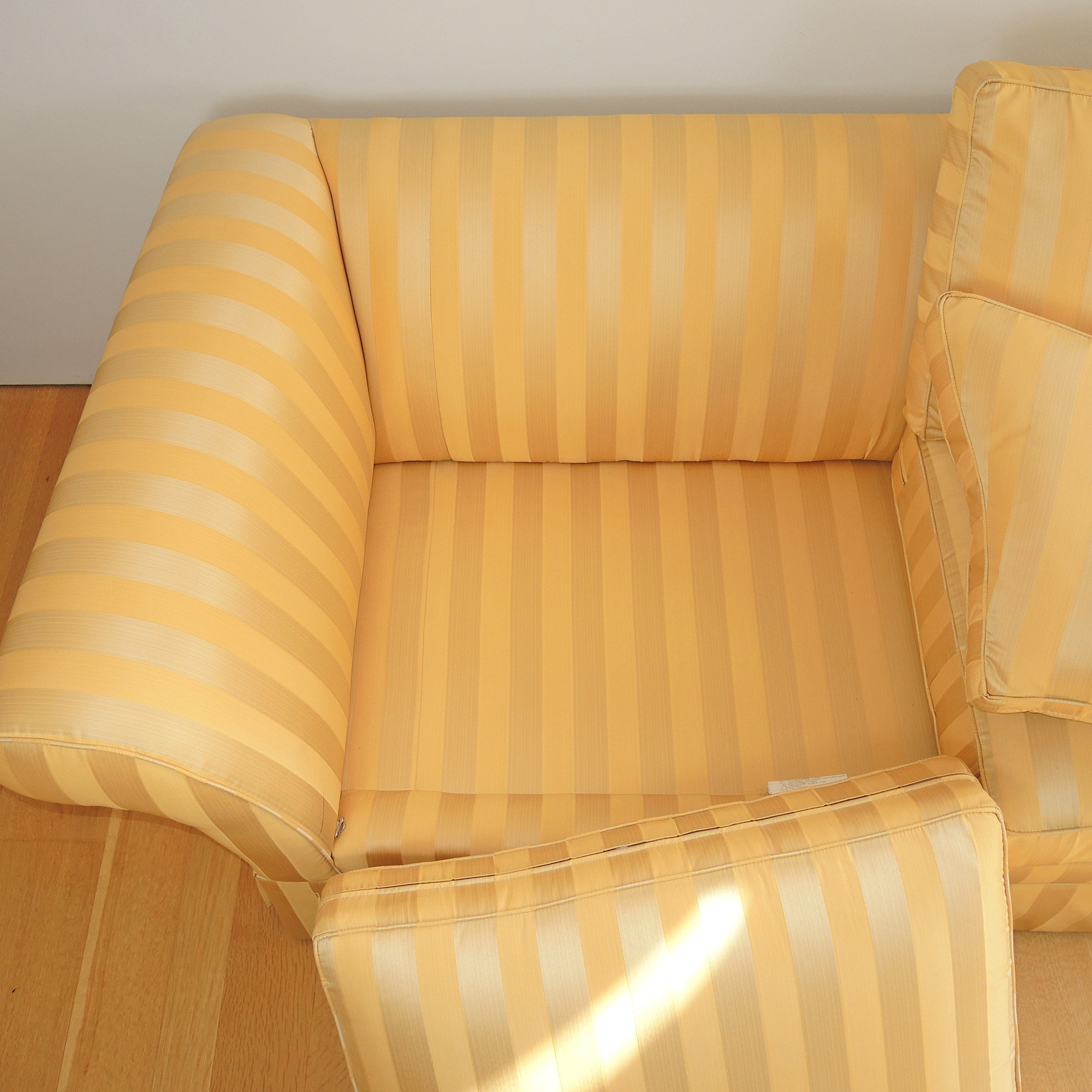 Ethan Allen "Maiden" Striped Loveseat EBTH