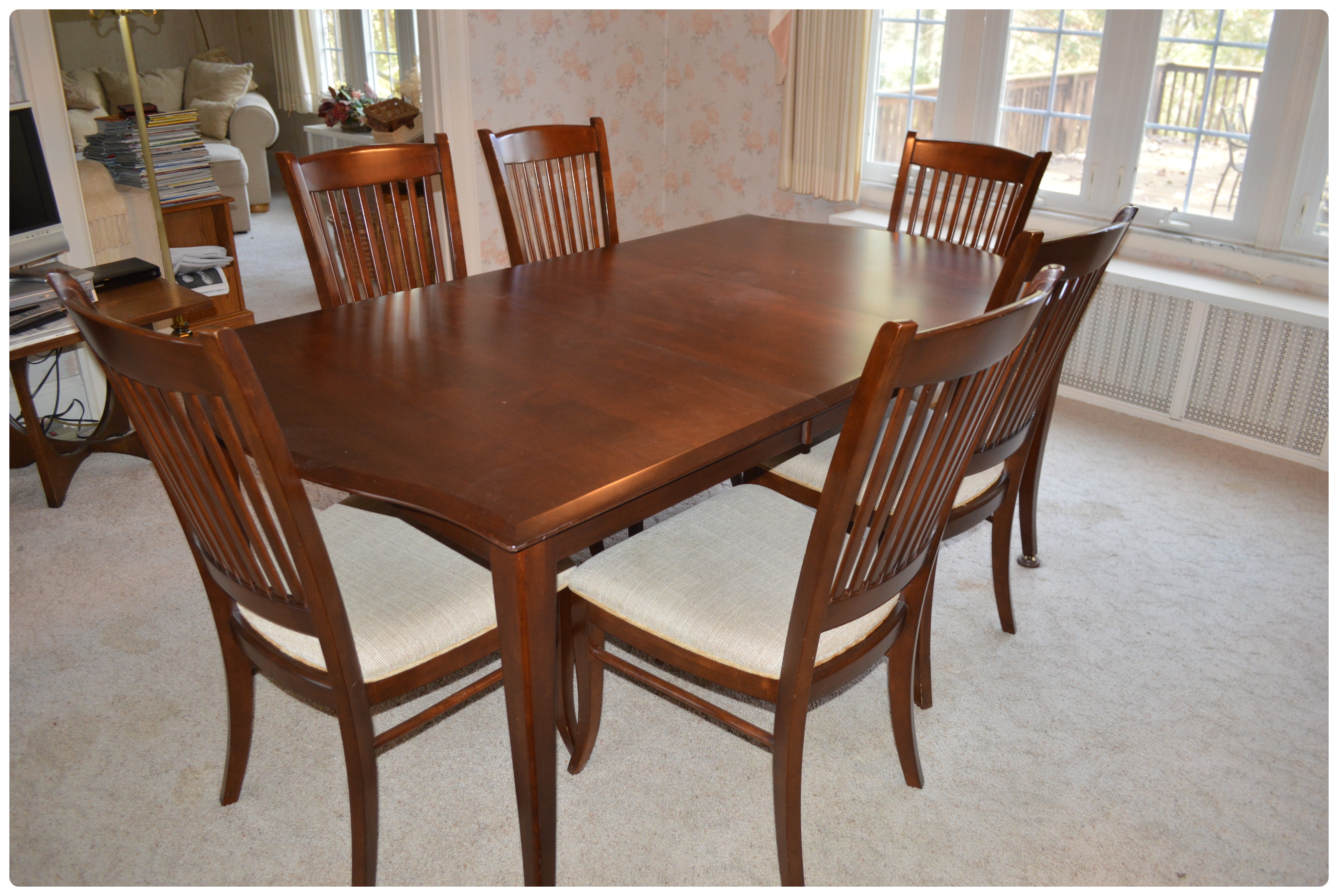 Richardson Bros. Co. Cherry Dining Table and Chairs, Late 20th Century