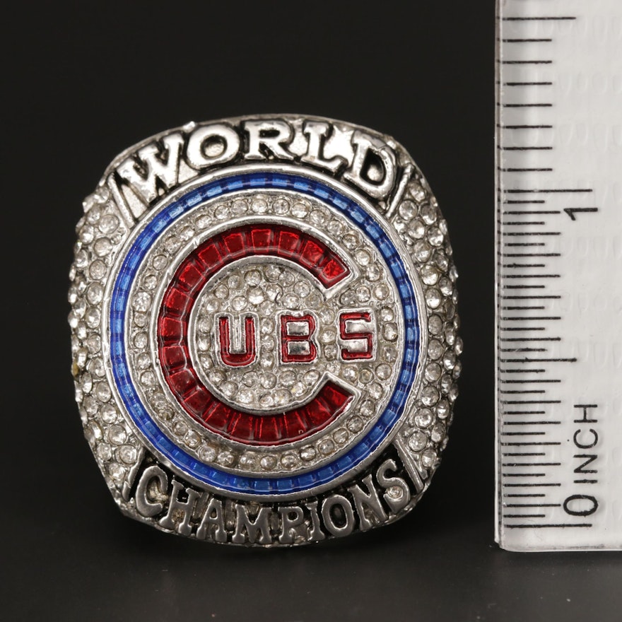 Replica Chicago Cubs Ben Zovbrist 2016 World Series Championship Ring | EBTH