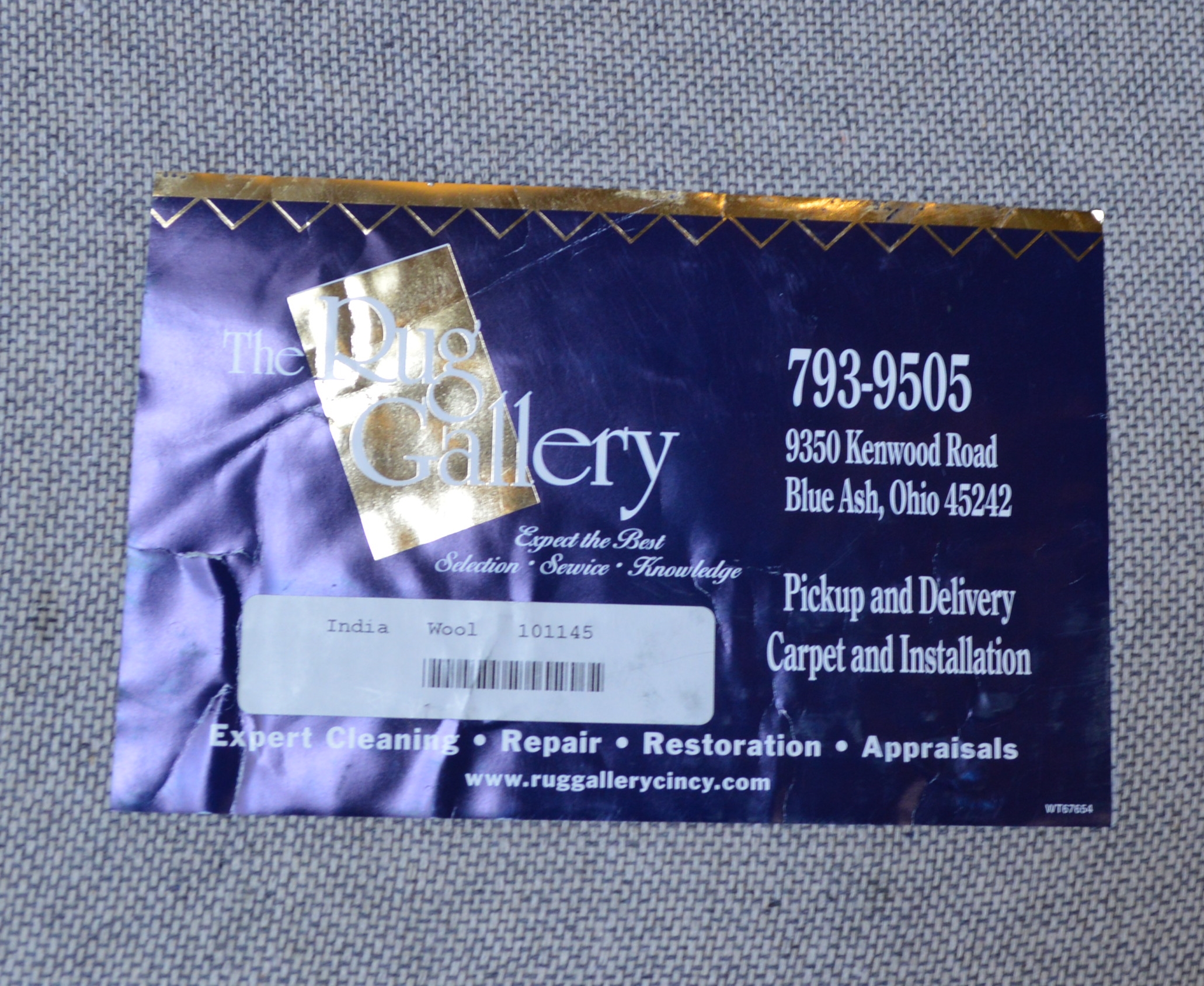 8' x 10' Tufted Indian Wool Area Rug from The Rug Gallery EBTH