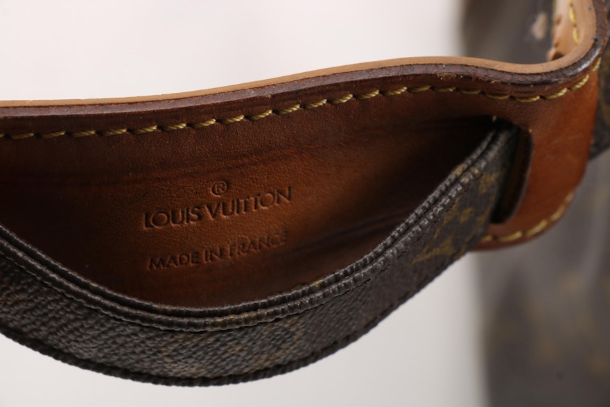Louis Vuitton - NILE CROSSBODY Bag - Catawiki