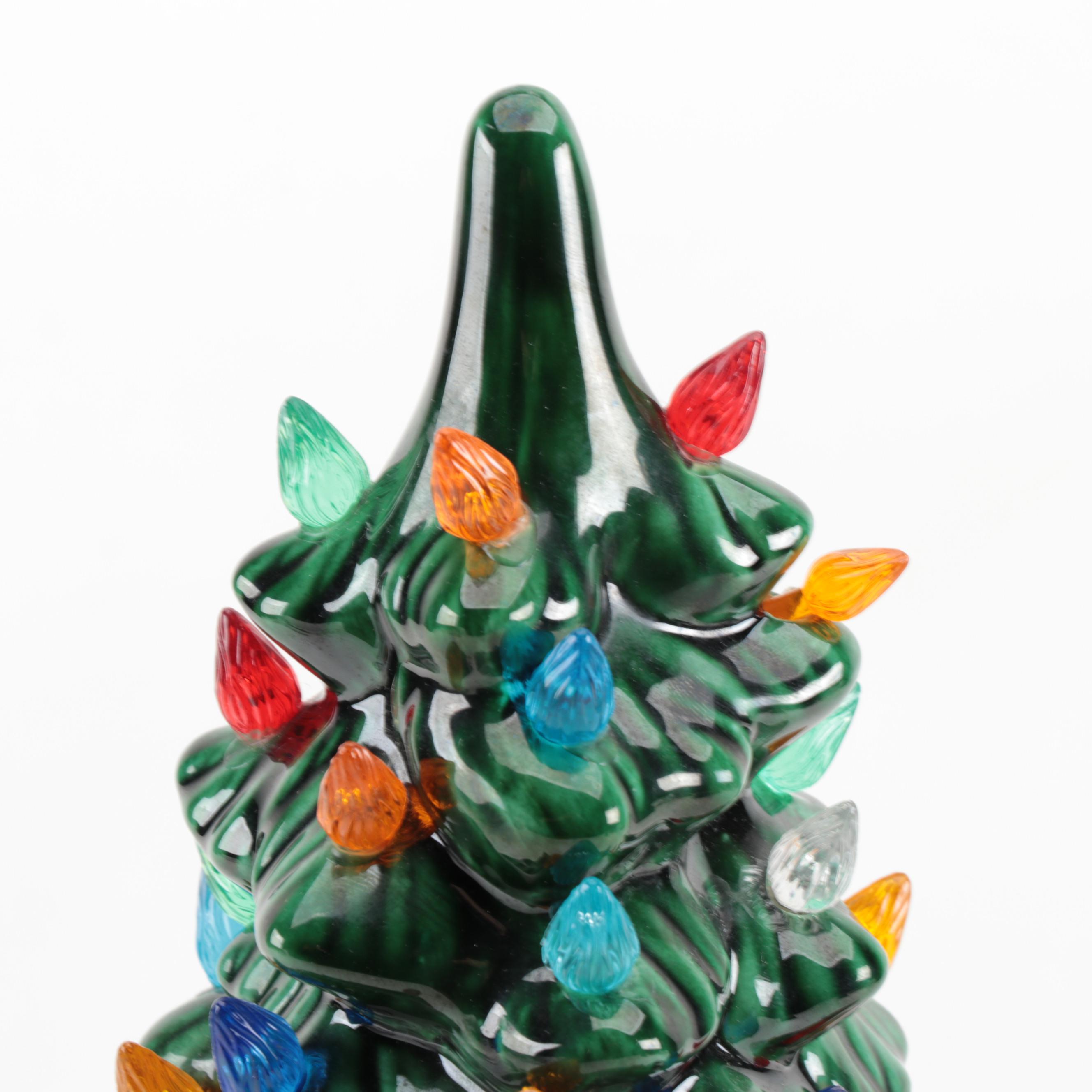 Holland Mold Illuminated Ceramic Christmas Tree | EBTH