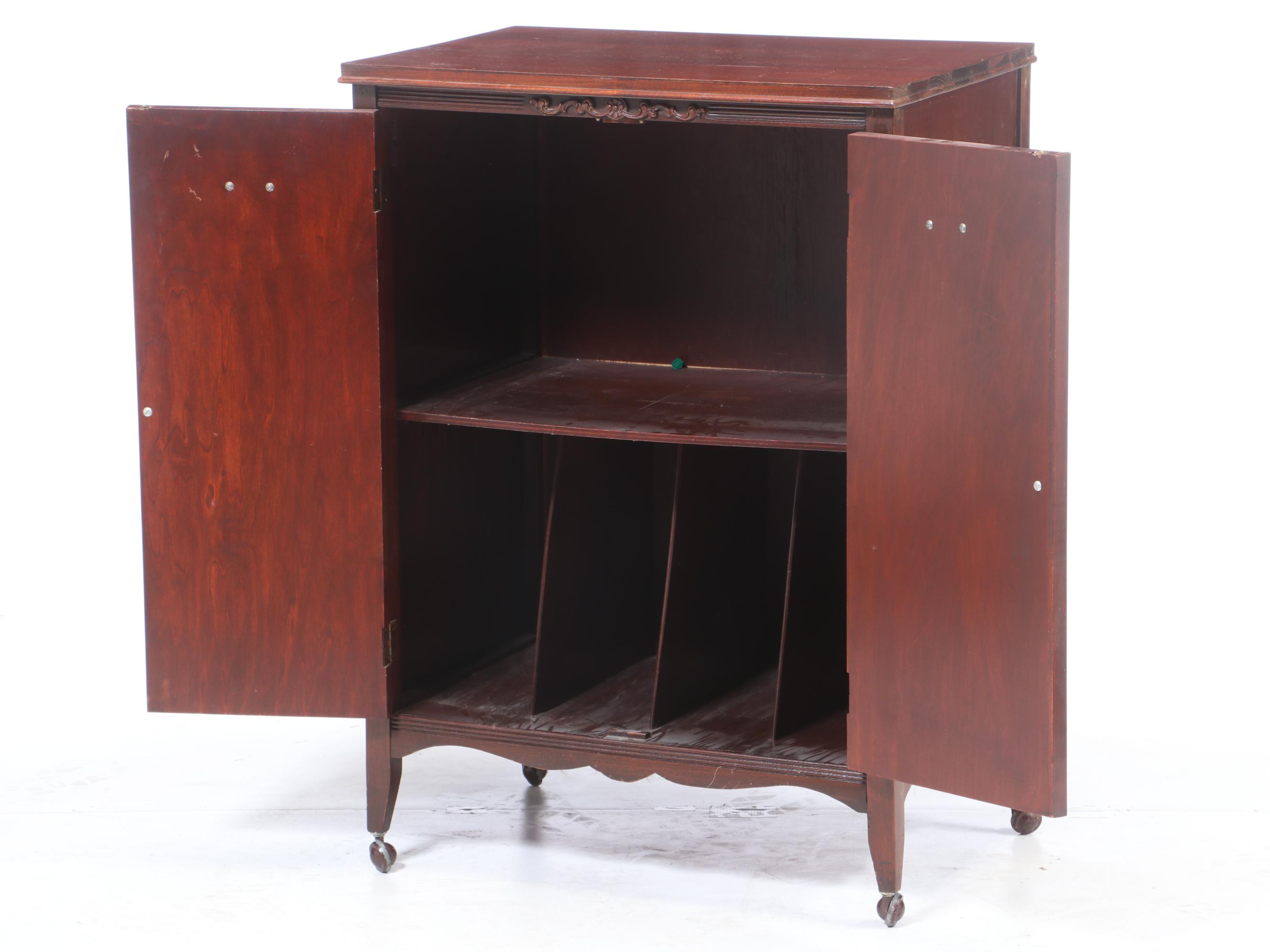 Duncan Phyfe Style Mahogany Record Cabinet, circa 1950 | EBTH
