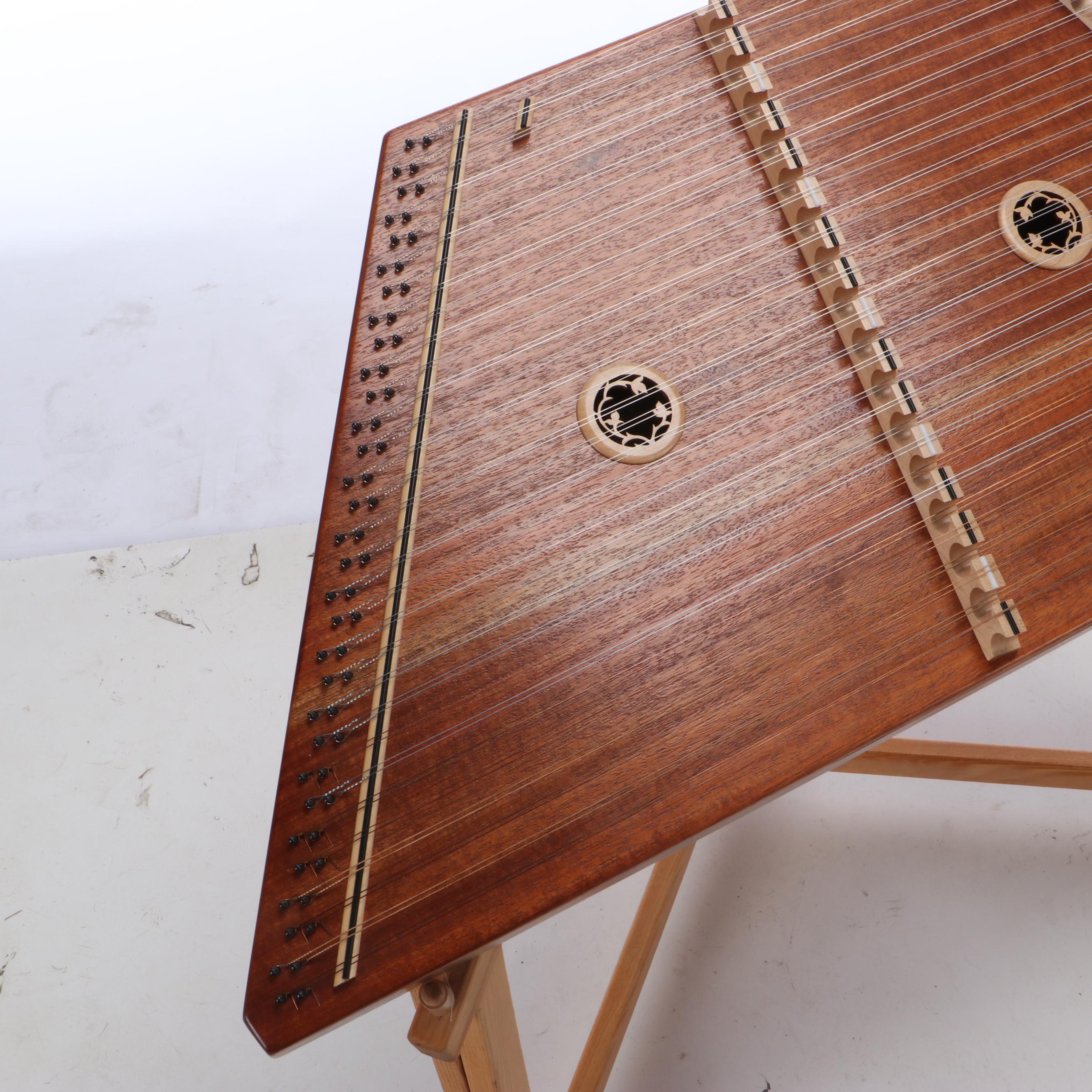 "Dusty Strings" Hammered Dulcimer with Soft Case and Adjustable Height