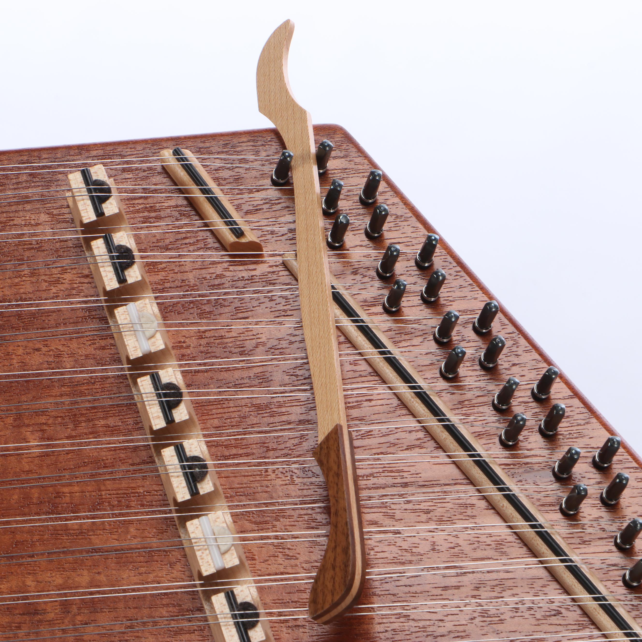"Dusty Strings" Hammered Dulcimer with Soft Case and Adjustable Height