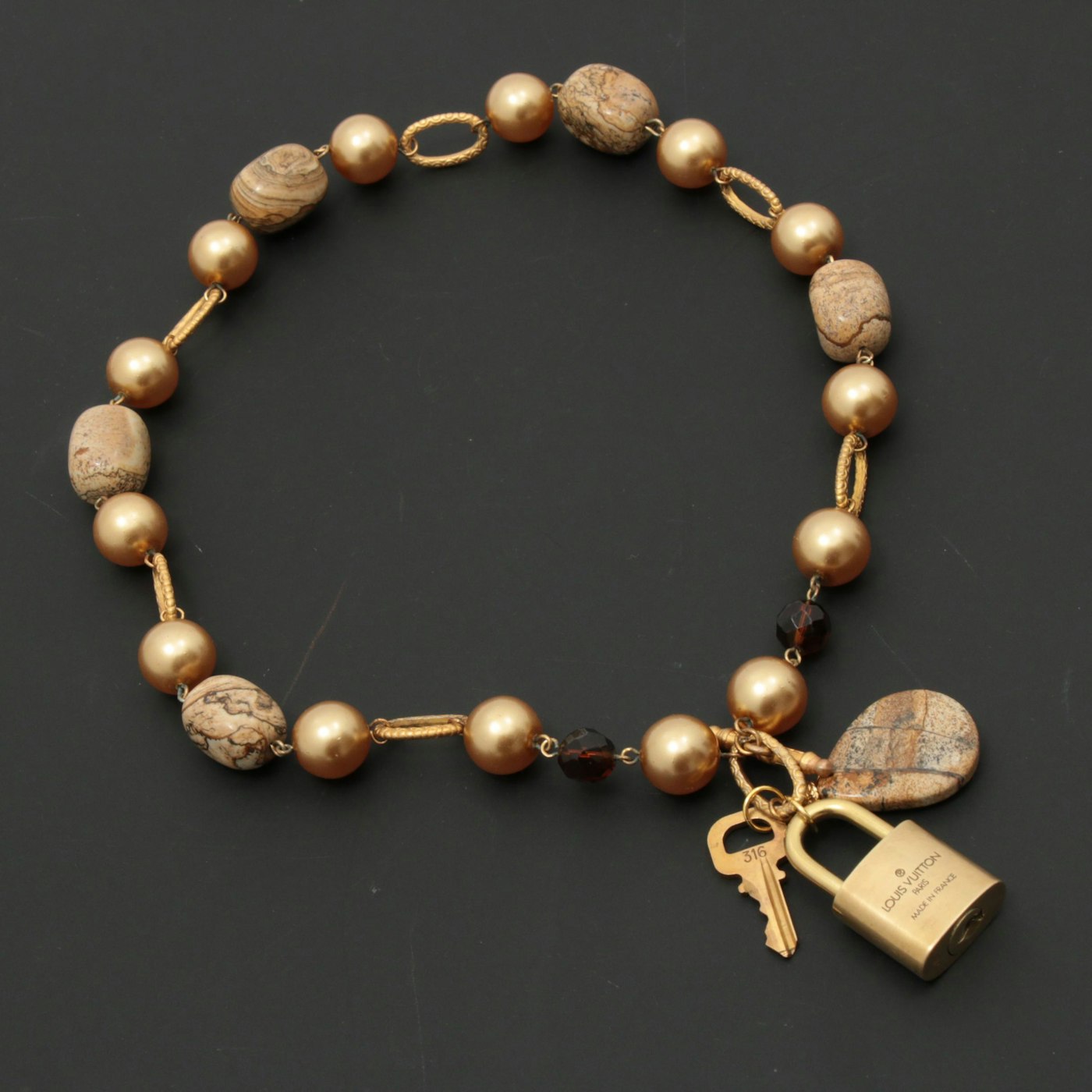 Louis Vuitton Necklaces - 53 For Sale at 1stDibs  louis vuitton chain  pendant, louis vuitton necklaces and pendants, lv neck chain