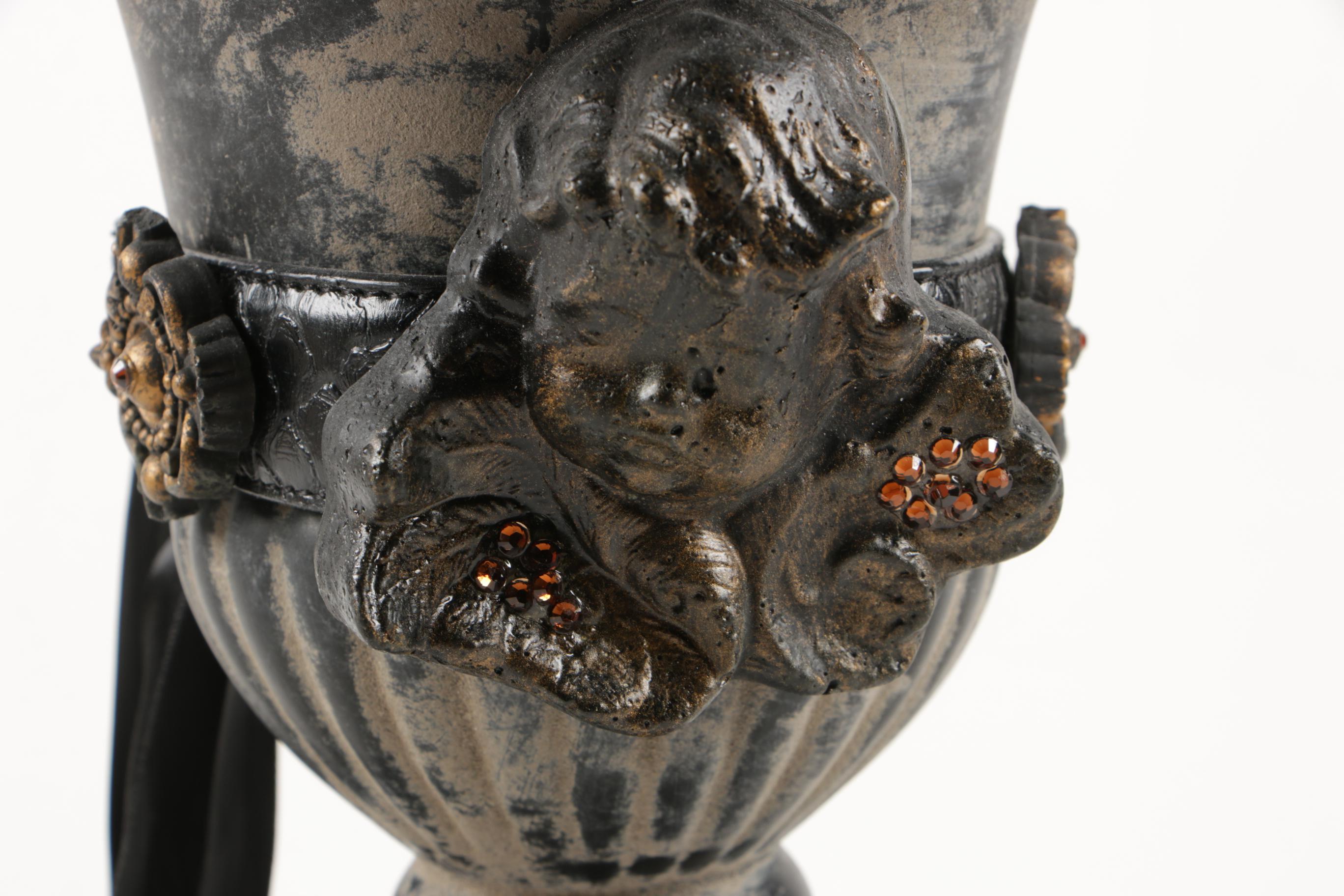 Small Decorative Resin Urn Shaped Garden Planter EBTH