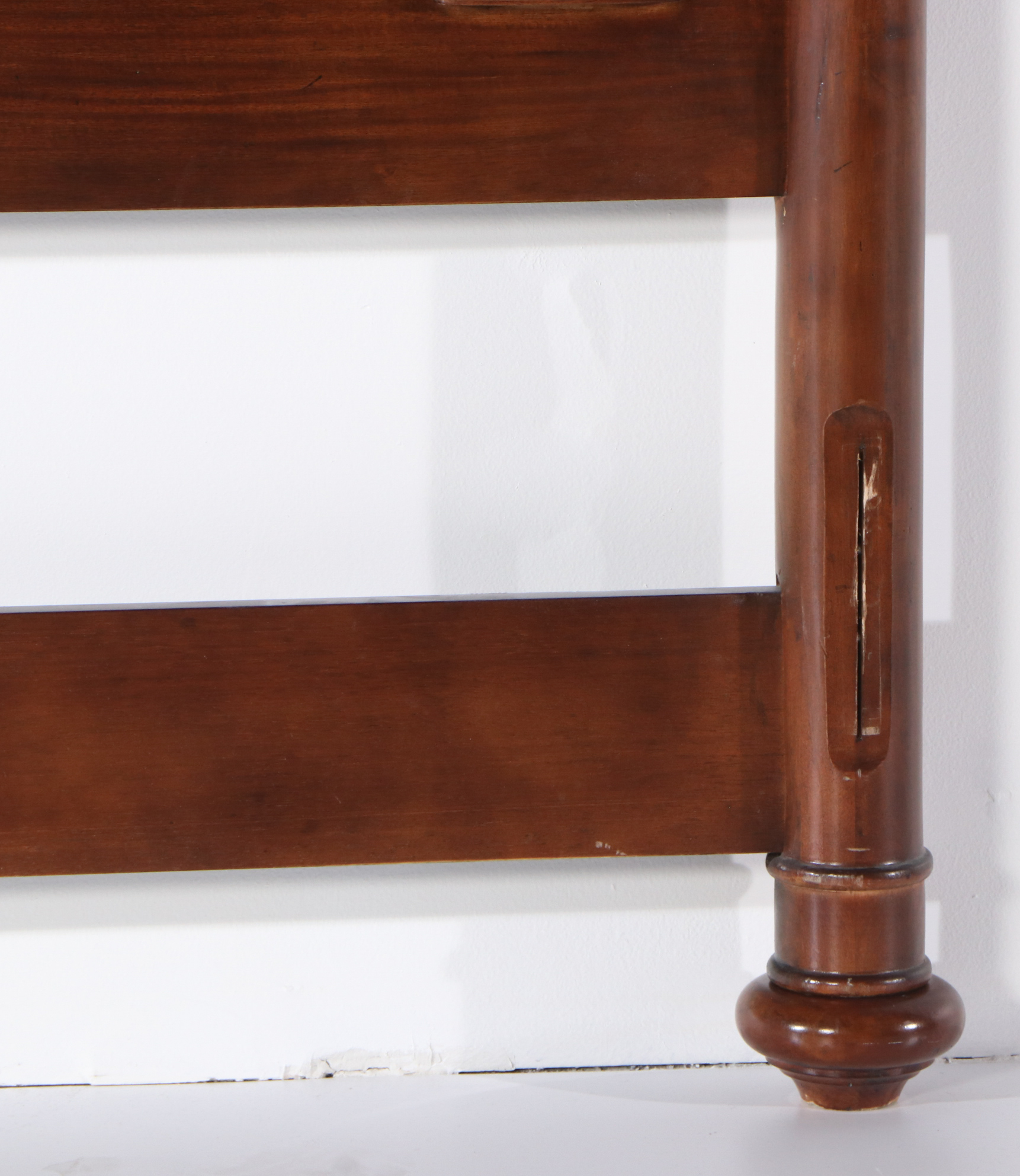 Cindy Crawford Home "Key West" Gmelina Wood and Faux Wicker Queen Size