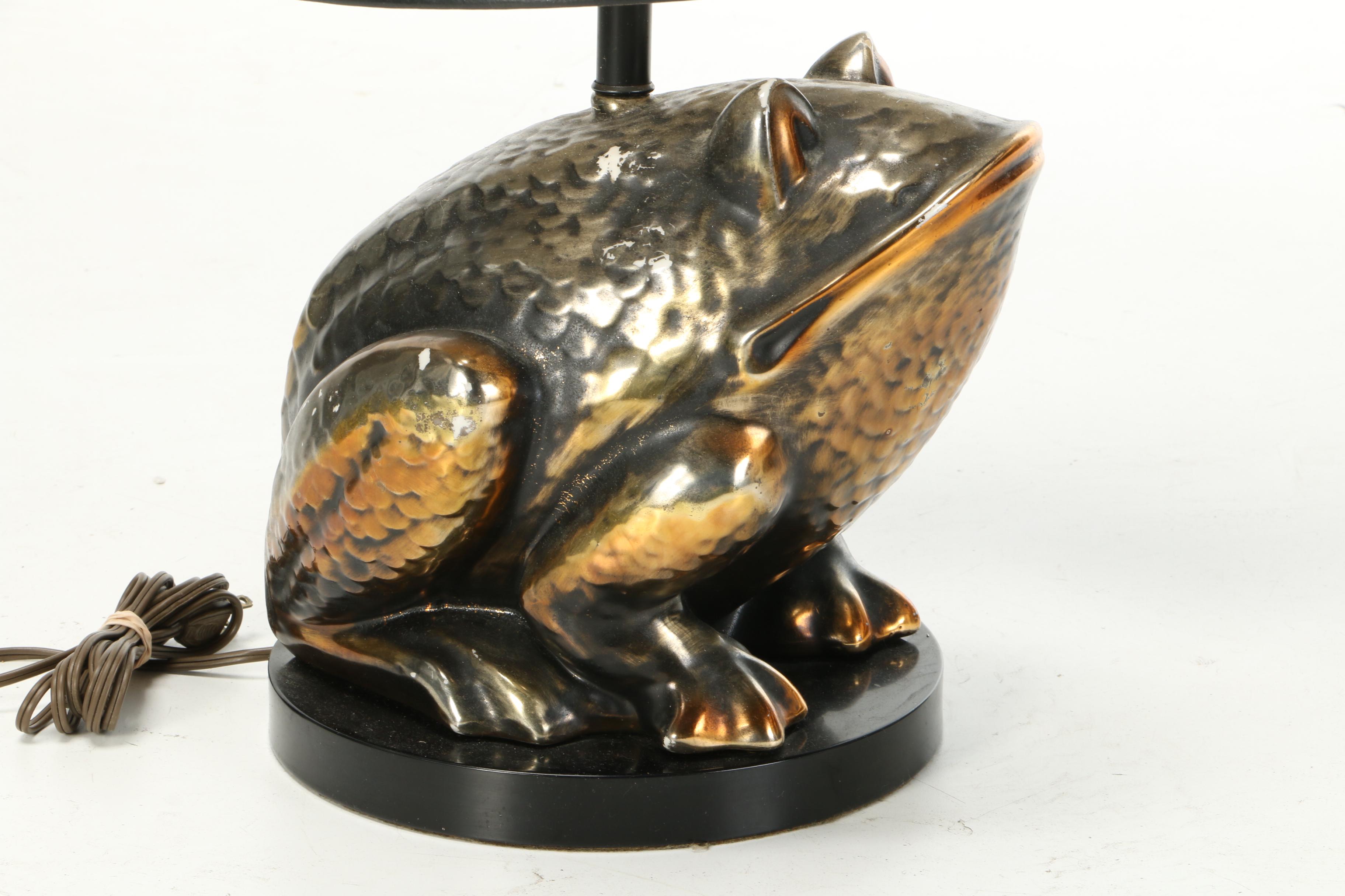 Metallic Ceramic Bullfrog Table Lamp with Drum Shade | EBTH