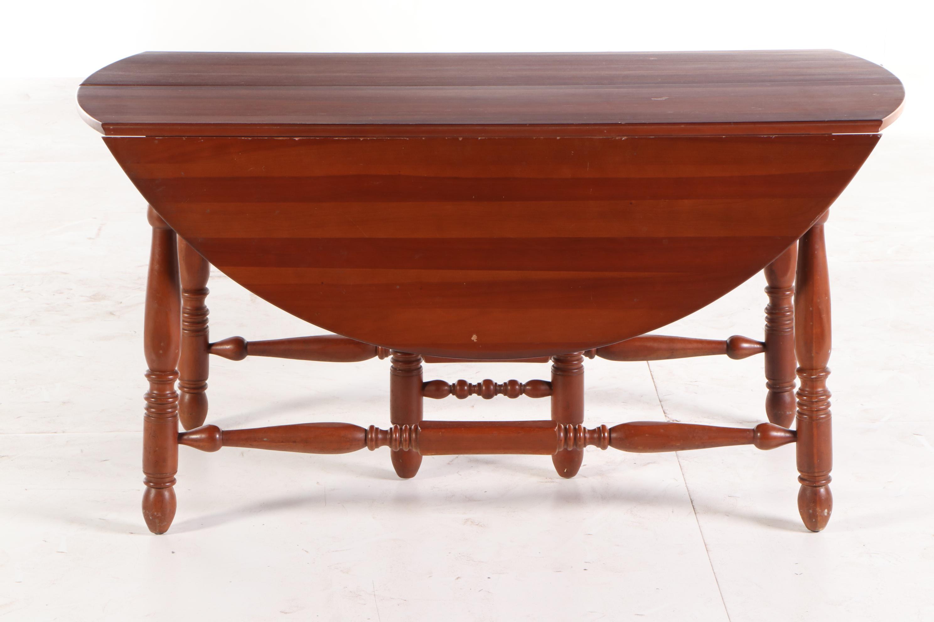 Jefferson Woodworking Company Drop Leaf Table
