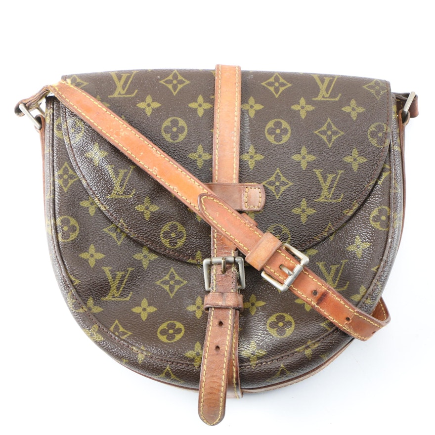 Louis Vuitton Chantilly MM Crossbody Bag Purse Messenger Monogram Leather  Brown