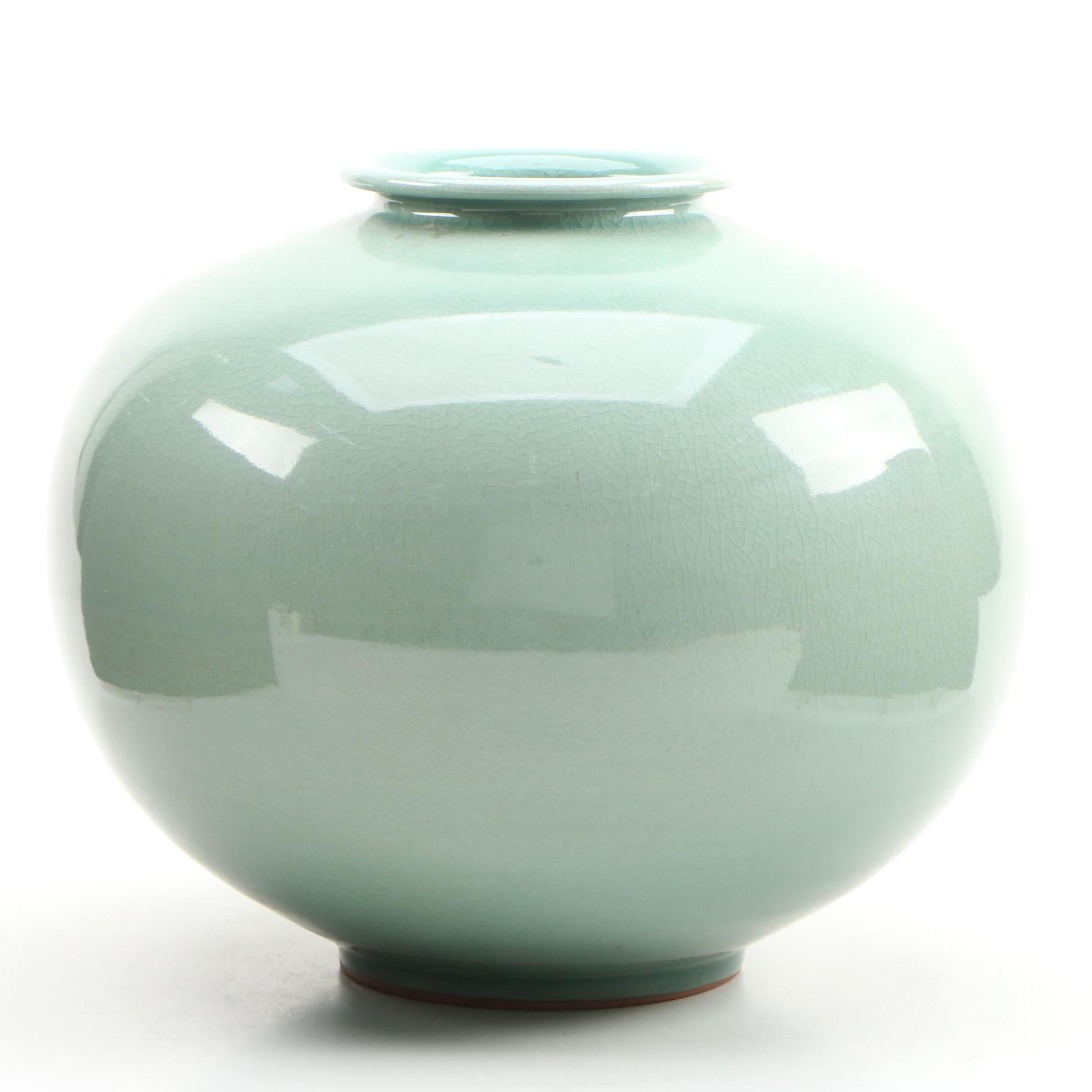 Korean Celadon Crackle Glaze Ceramic Vase with Cranes in Flight EBTH