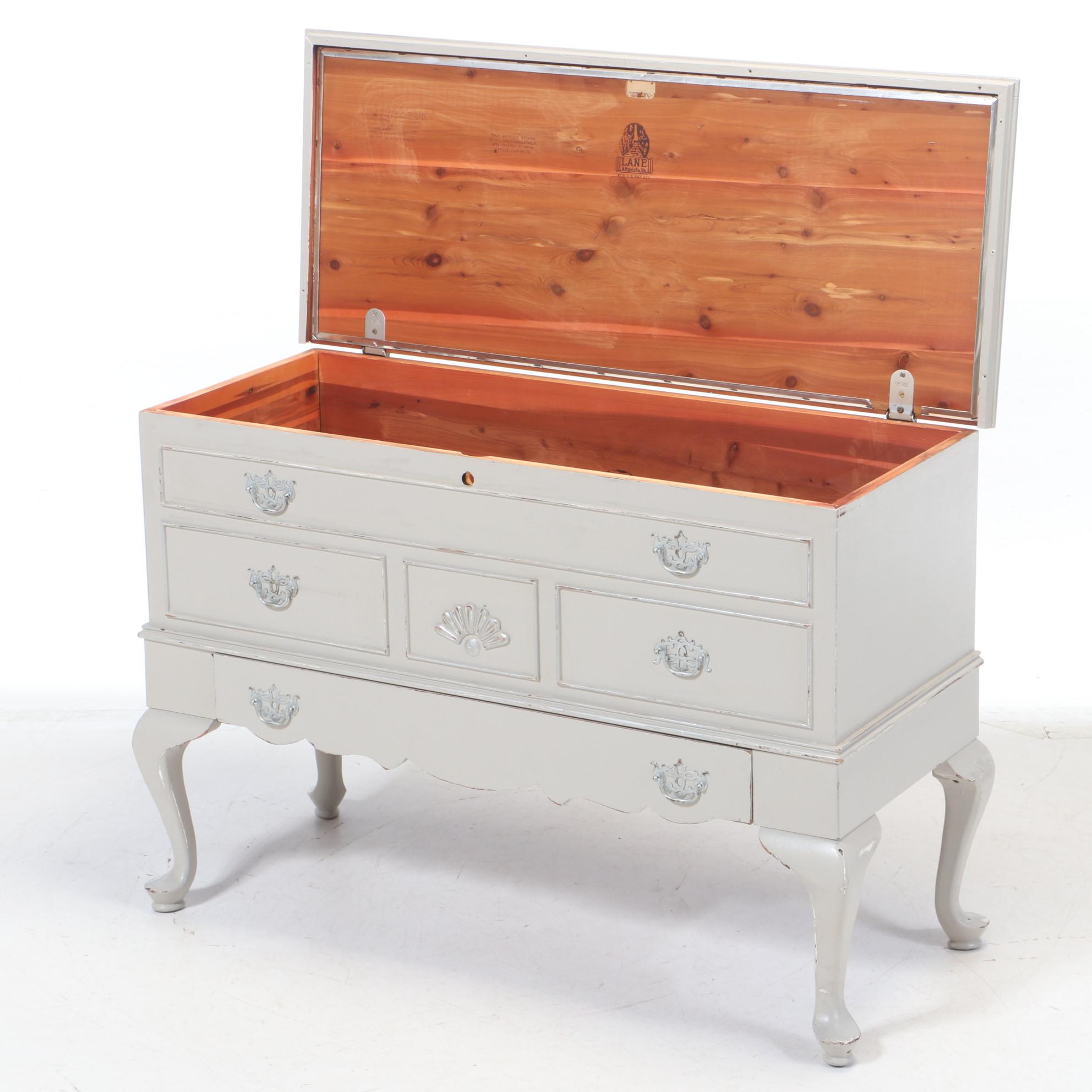 Lane Painted Queen Anne Style Cedar Blanket Chest, Mid20th Century EBTH