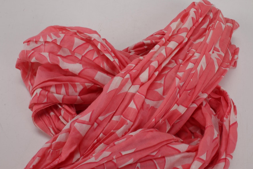 Louis Vuitton Pink Tropical Flowers Pareo Wrap | EBTH