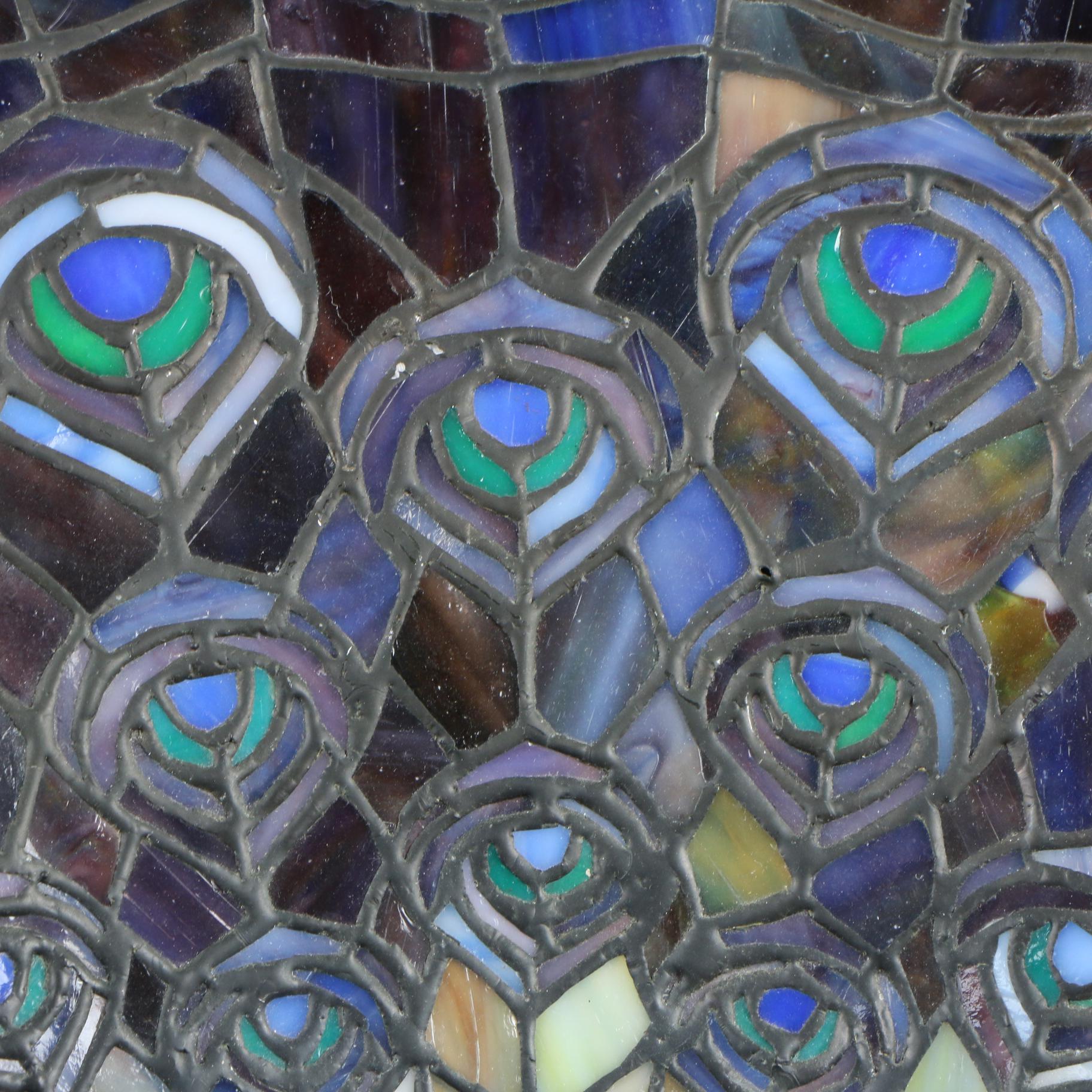 Quoizel Collectibles Tiffany Style Stained Glass Peacock Lampshade EBTH