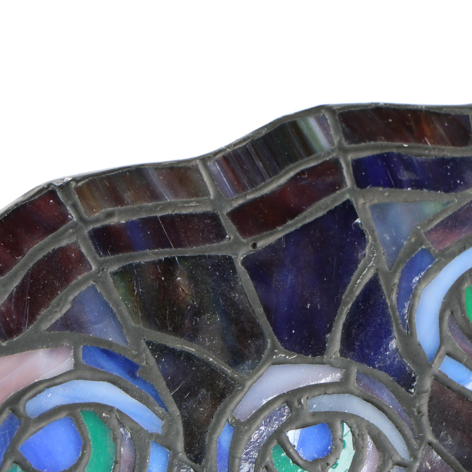 Quoizel Collectibles Tiffany Style Stained Glass Peacock Lampshade EBTH