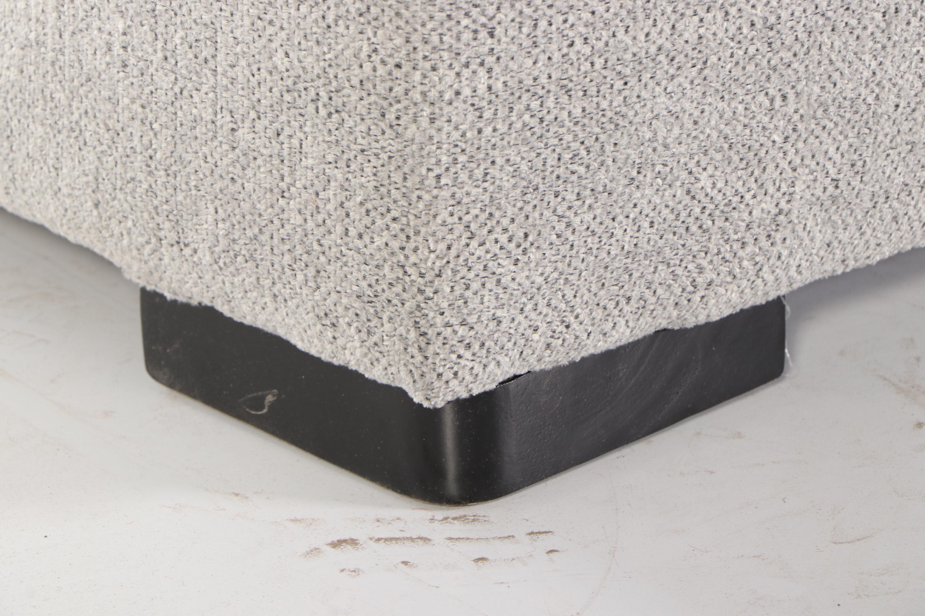 Broyhill "Naples" Upholstered Sectional Sofa EBTH