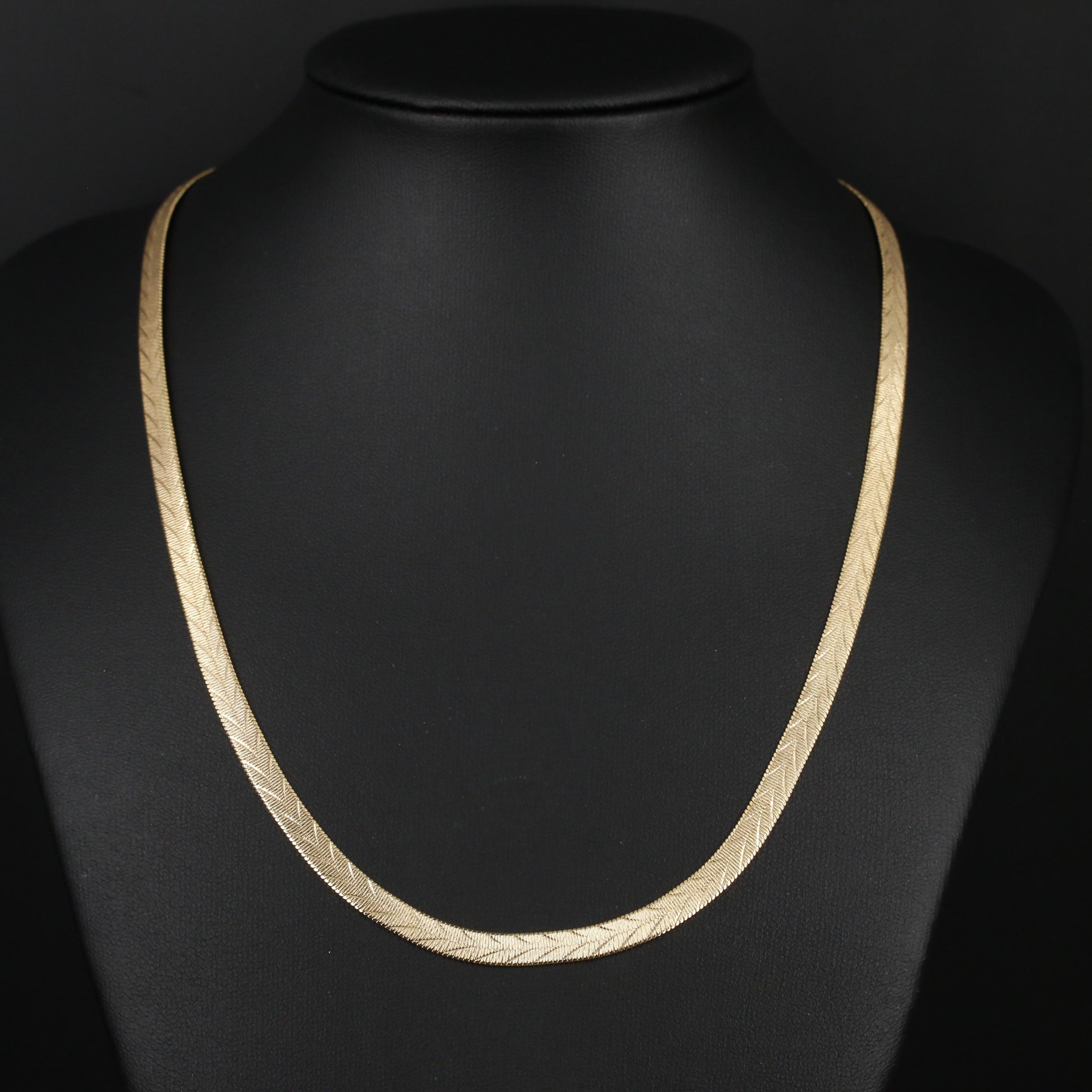Herringbone Chain Necklace Featuring Diamond Cut Chevron Pattern EBTH