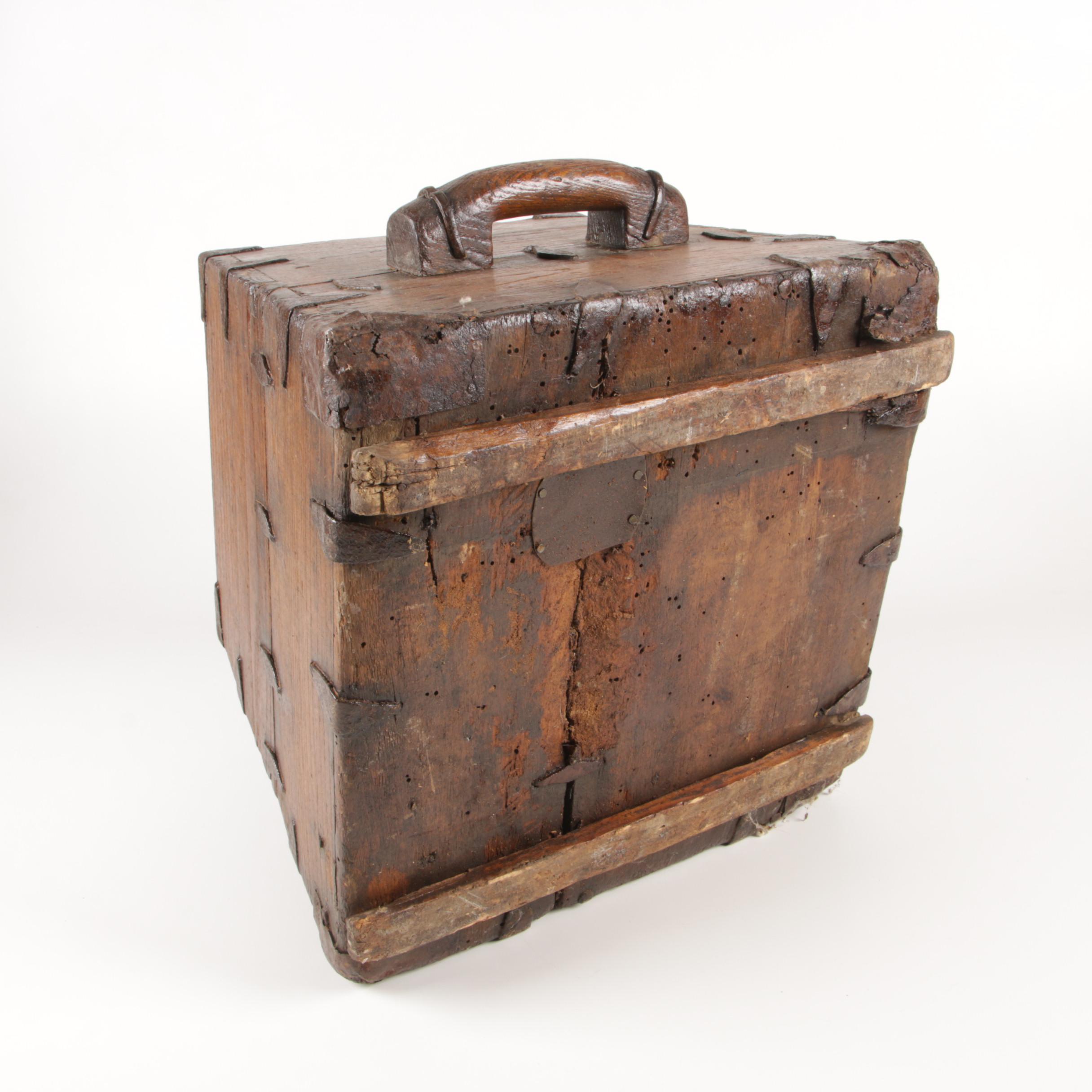 Rustic Chinese Wood Grain Bucket, 19th Century EBTH