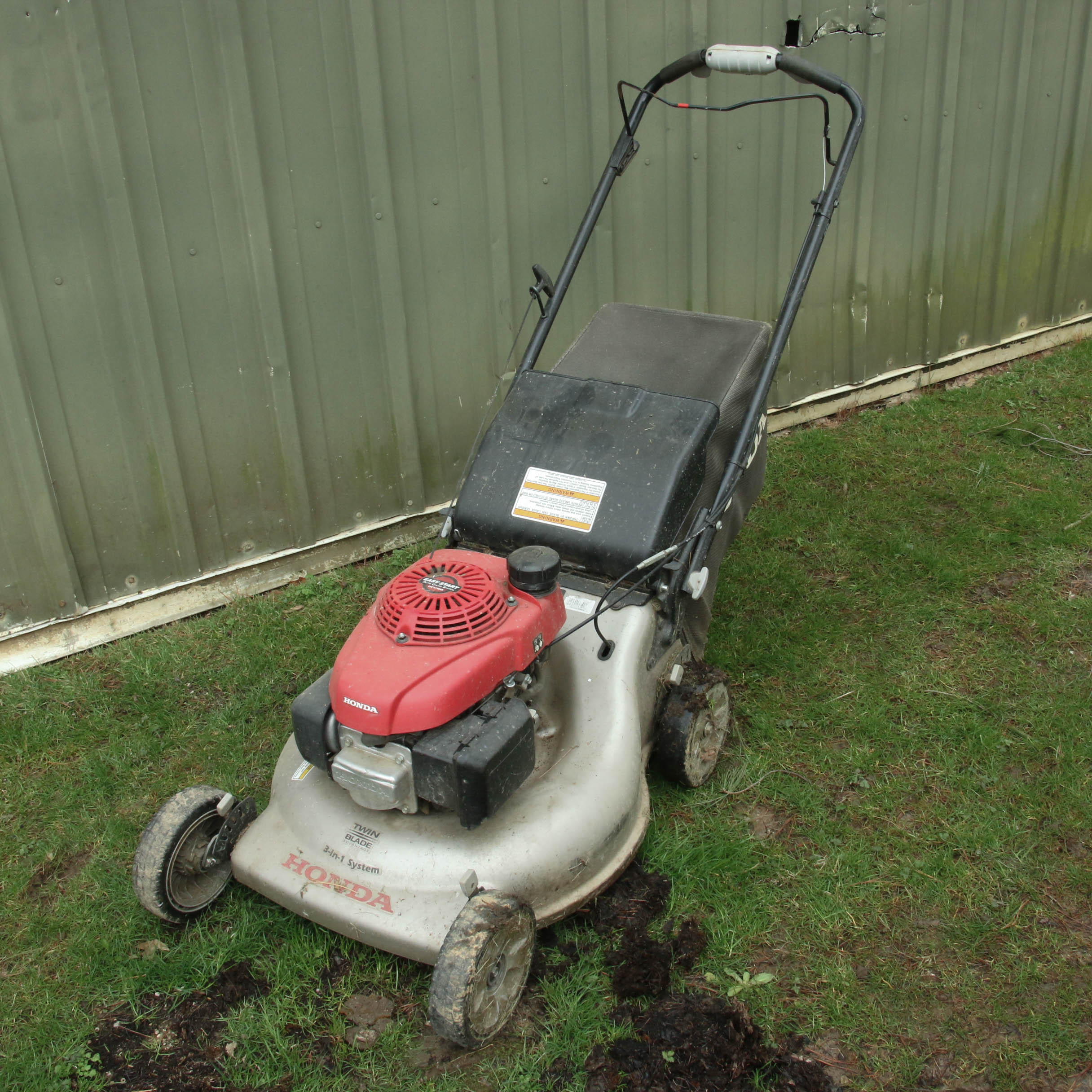 Honda Smart Drive SelfPropelled Lawn Mower EBTH
