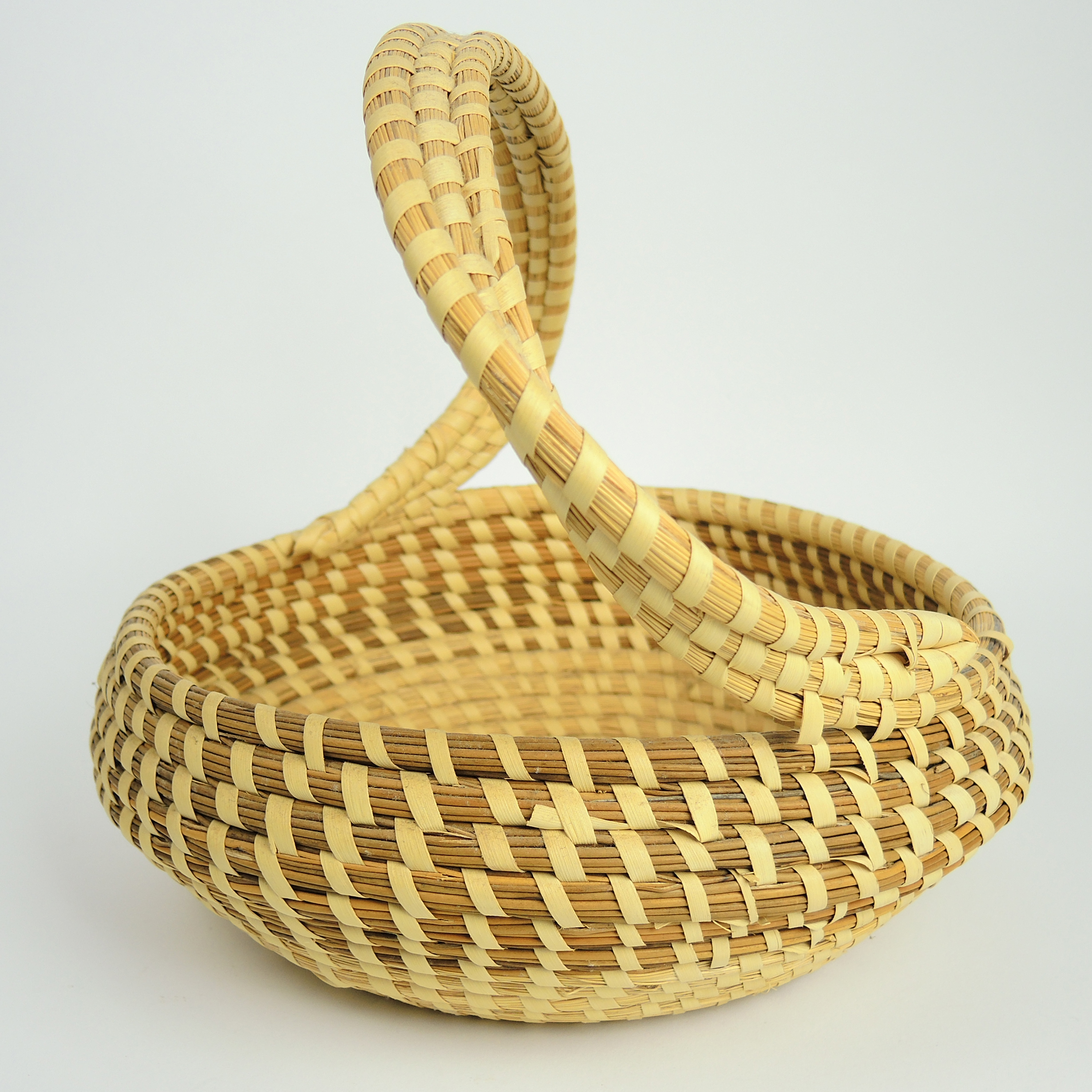 Handmade Gullah Sweetgrass Baskets EBTH