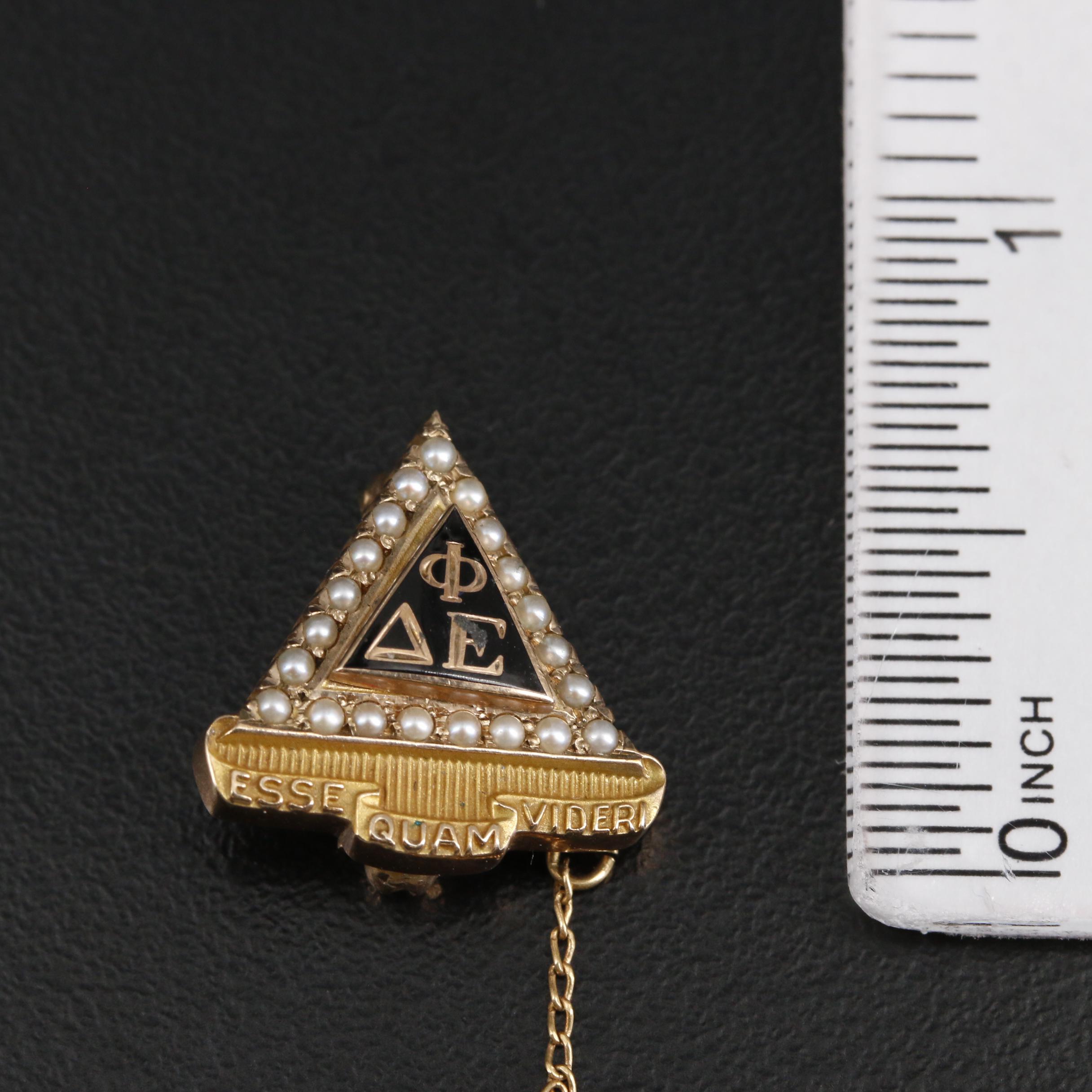 Vintage Phi Delta Epsilon International Medical Fraternity 10K Yellow