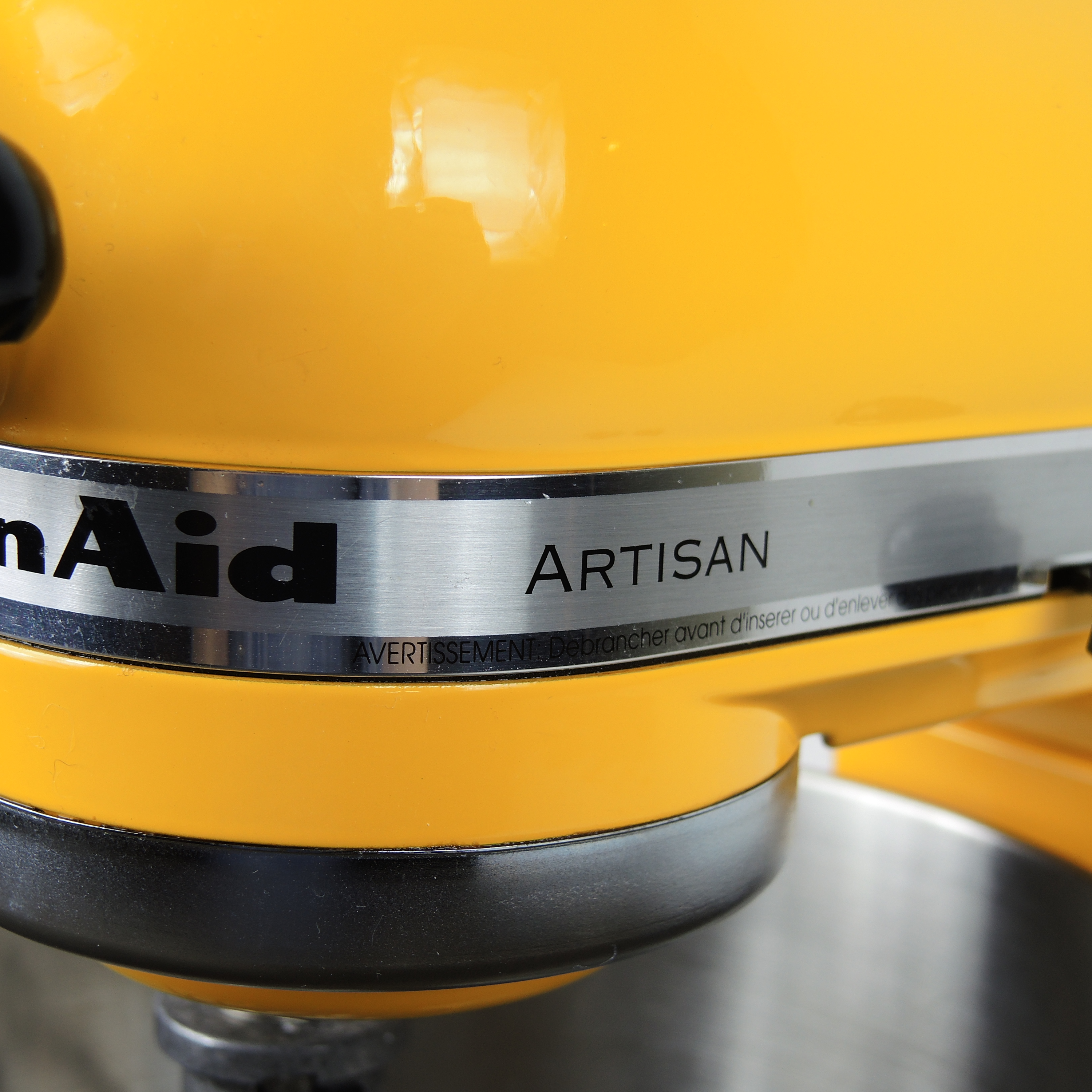 KitchenAid Artisan Series FiveQuart Stand Mixer in Yellow Pepper EBTH