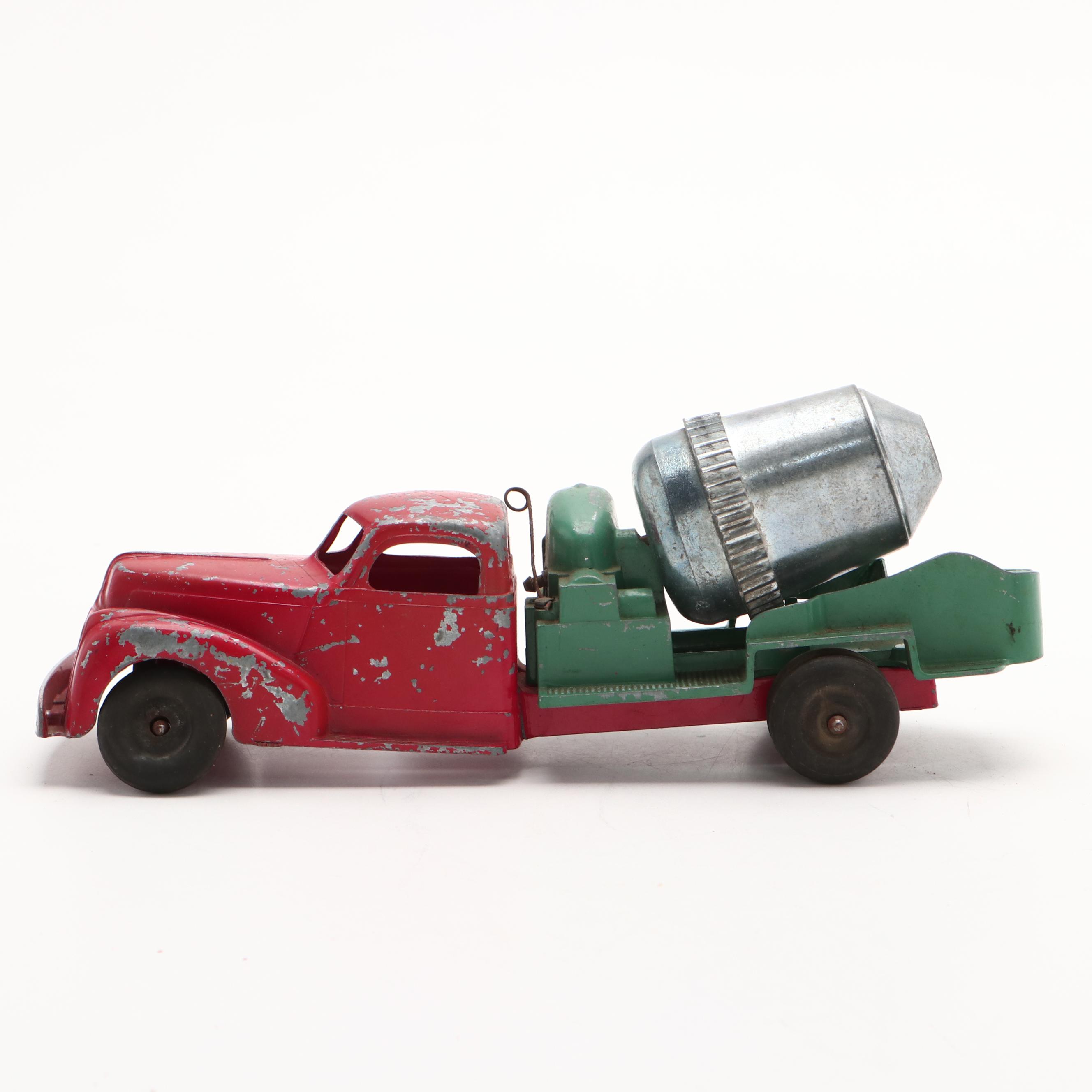 Hubley Cement Mixer Toy Truck in Red and Green Paint ...