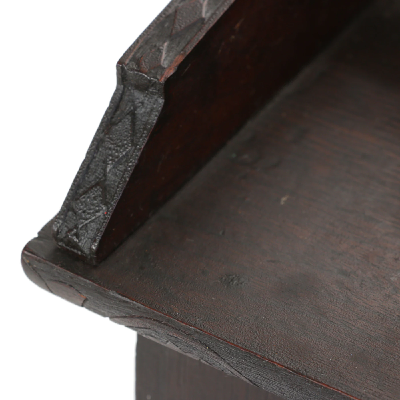 Cincinnati Art Carved Mixed Wood Smoking or Pipe Cabinet Cincinnati Art Carved Mixed Wood Smoking or Pipe Cabinet