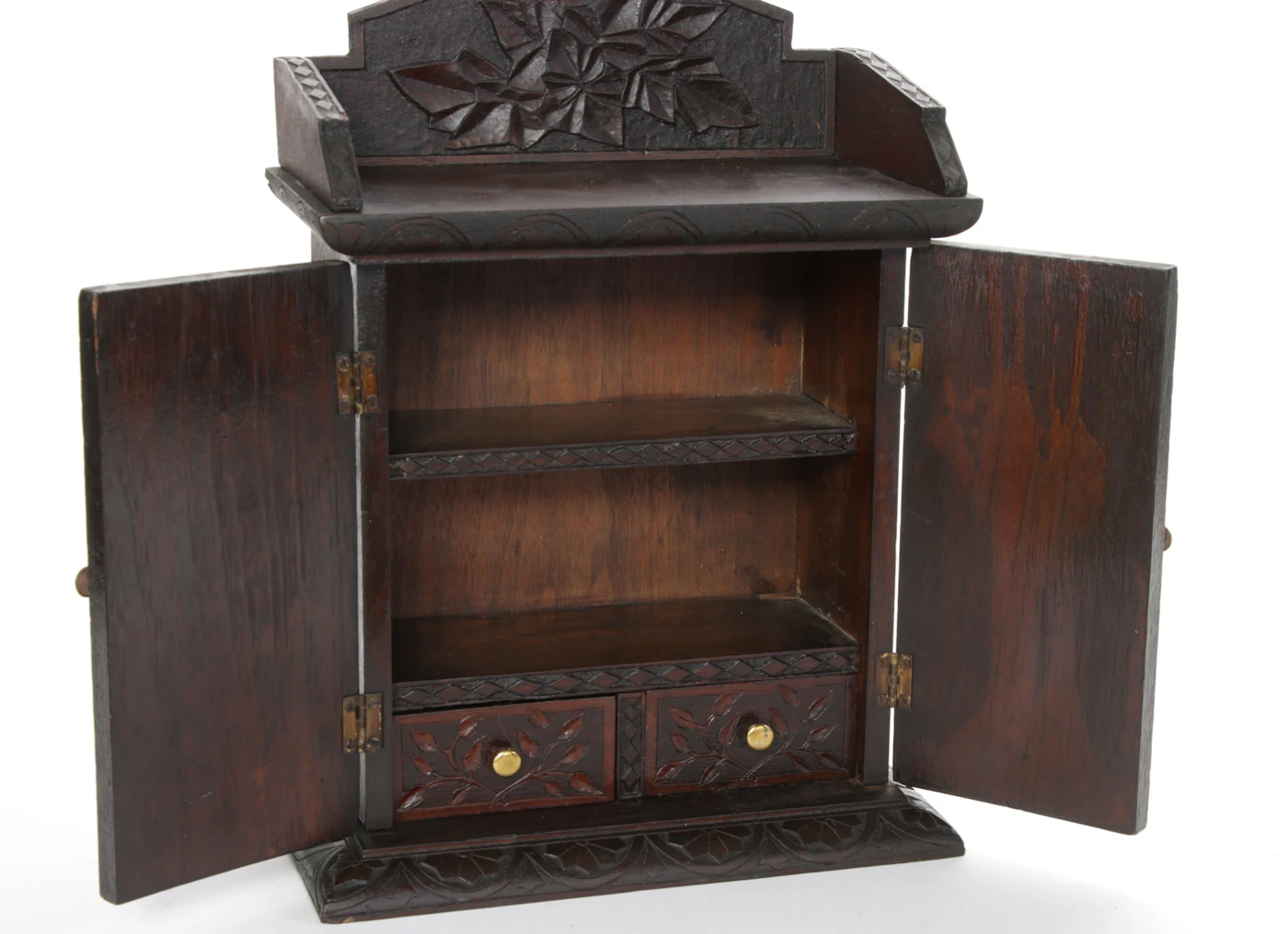 Cincinnati Art Carved Mixed Wood Smoking or Pipe Cabinet Cincinnati Art Carved Mixed Wood Smoking or Pipe Cabinet