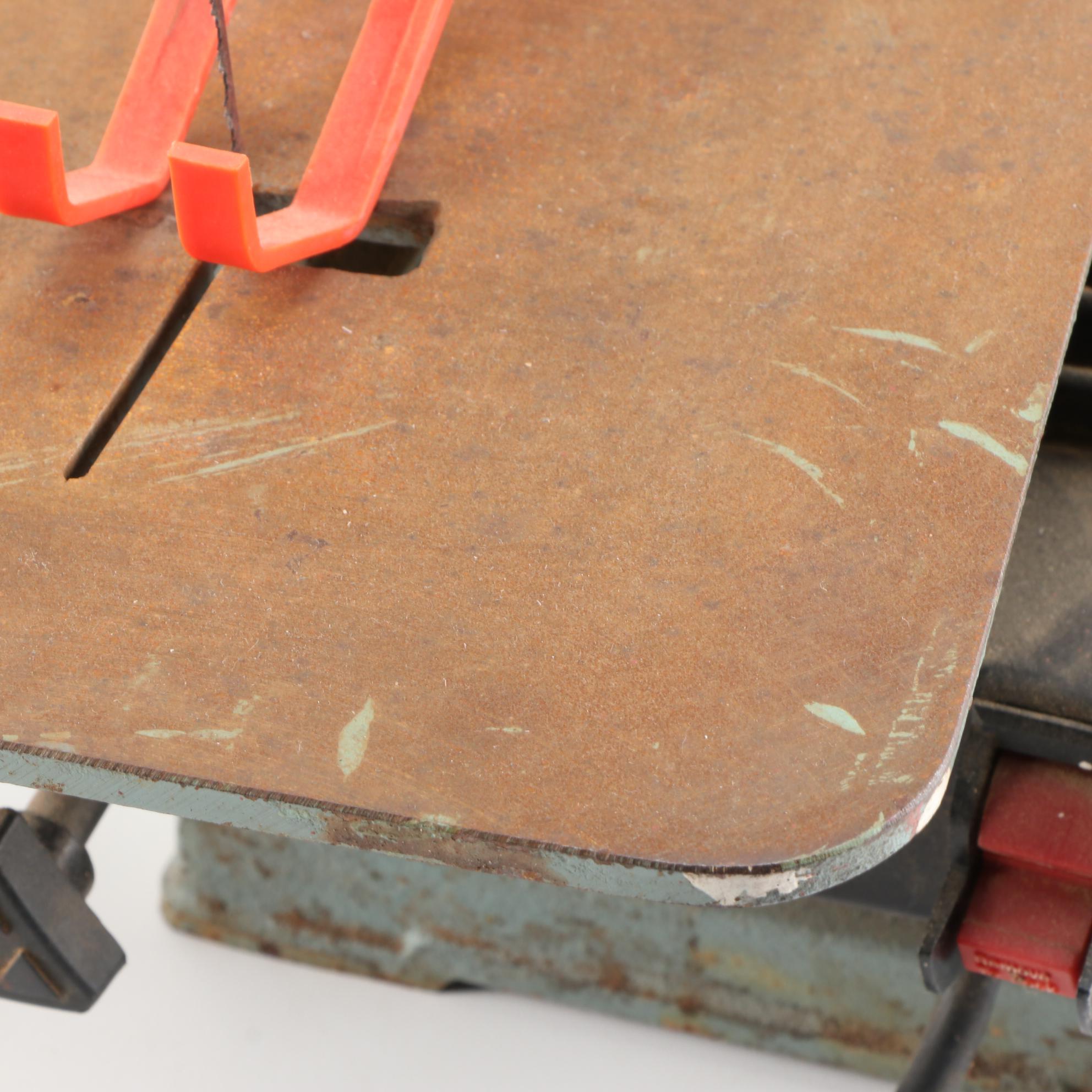 Delta 15" Scroll Electric Power Saw, Model No. 40150 EBTH