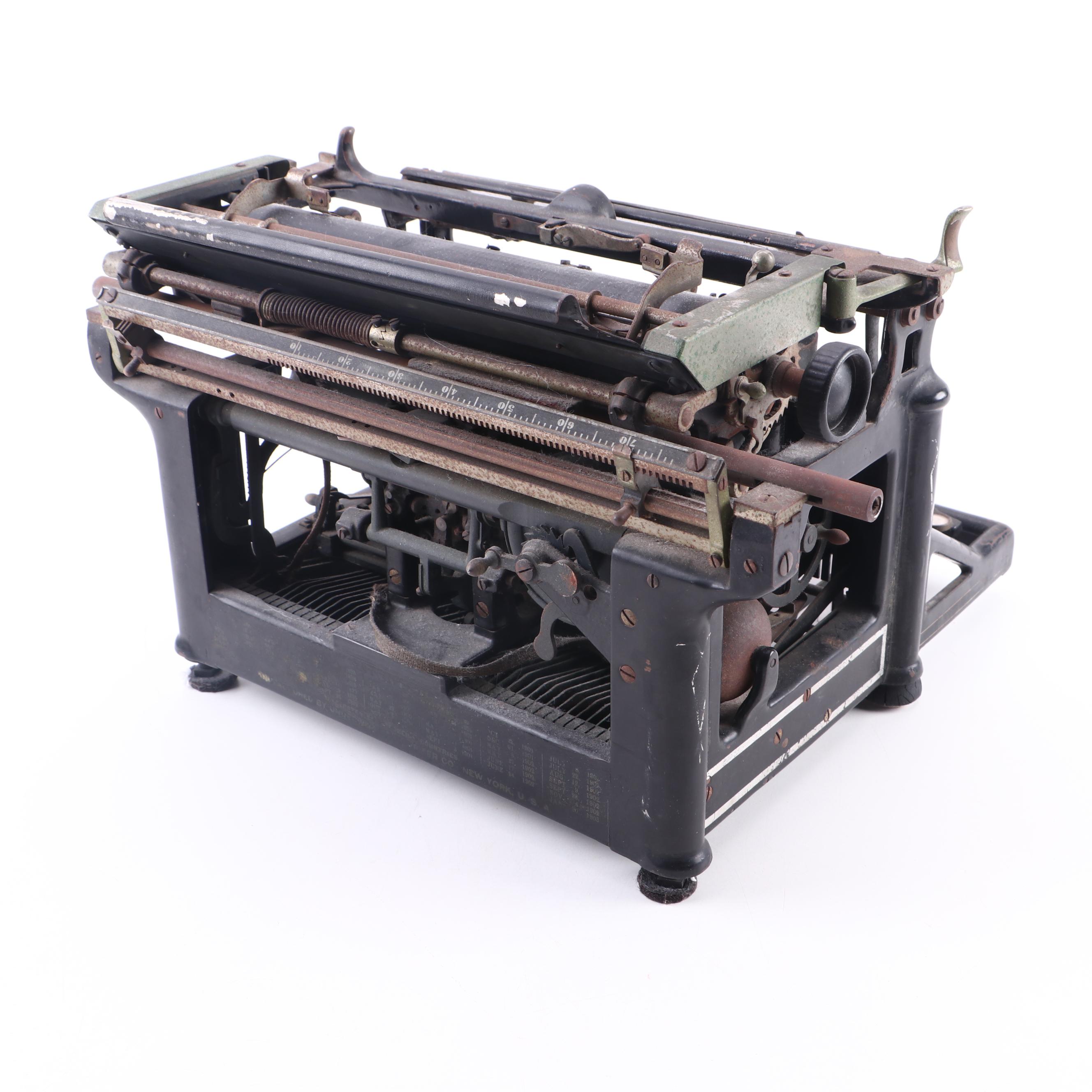 Underwood Cast Iron Typewriter, Early 20thCentury EBTH