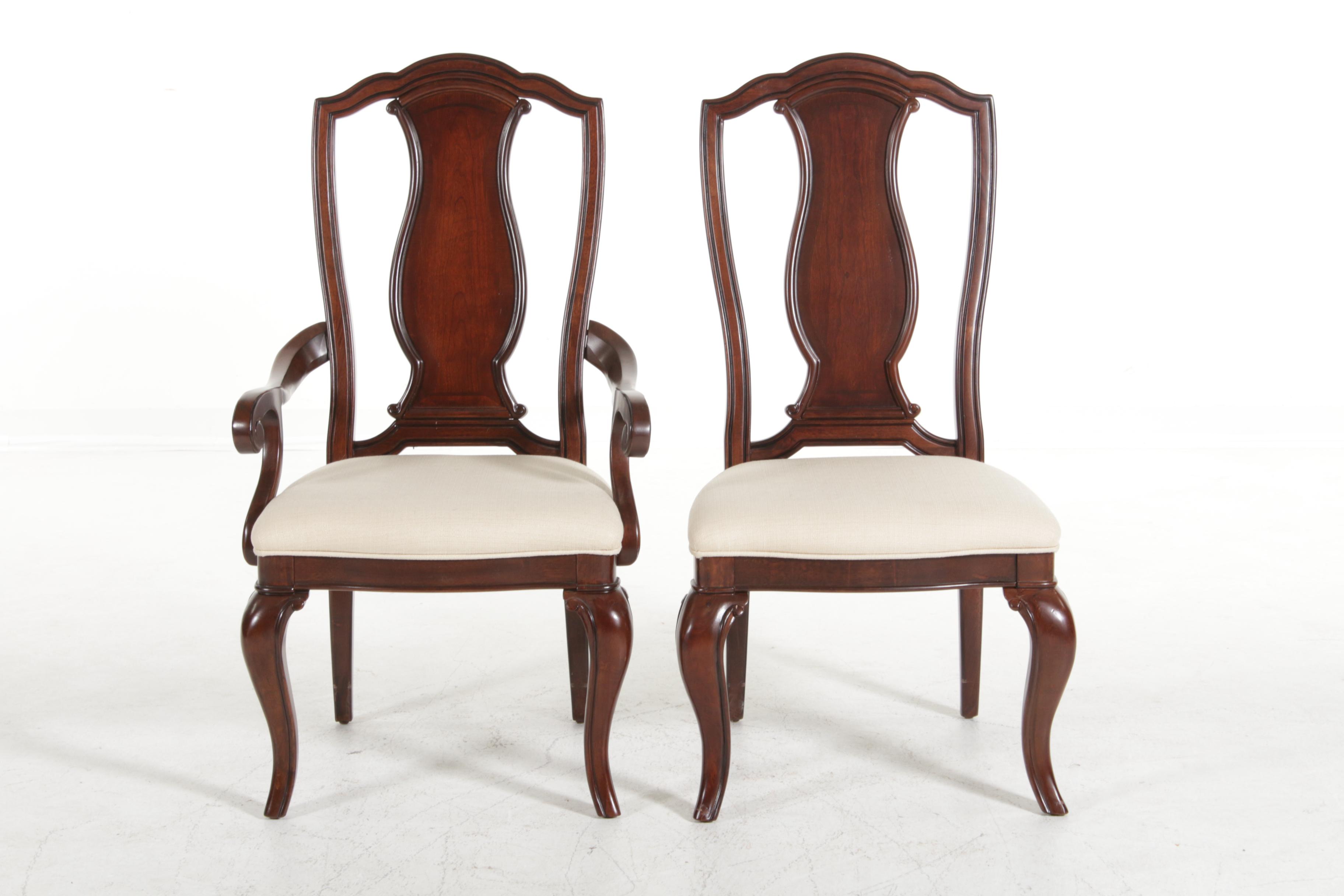 Contemporary Havertys "Villa Sonoma" Round Dining Table with Six Chairs EBTH