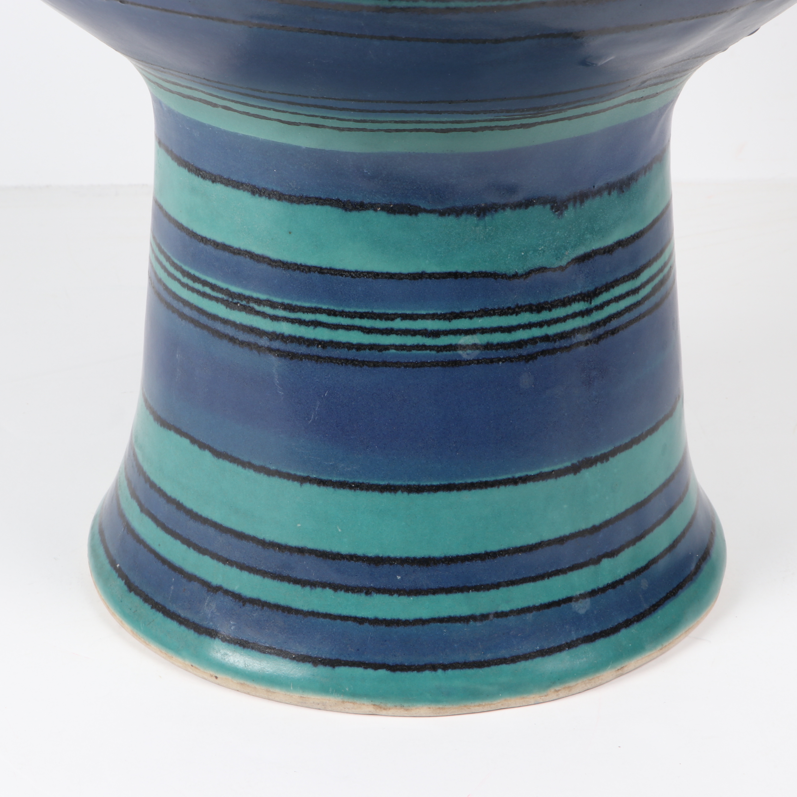 Glidden Pottery Fong Chow Vessel EBTH