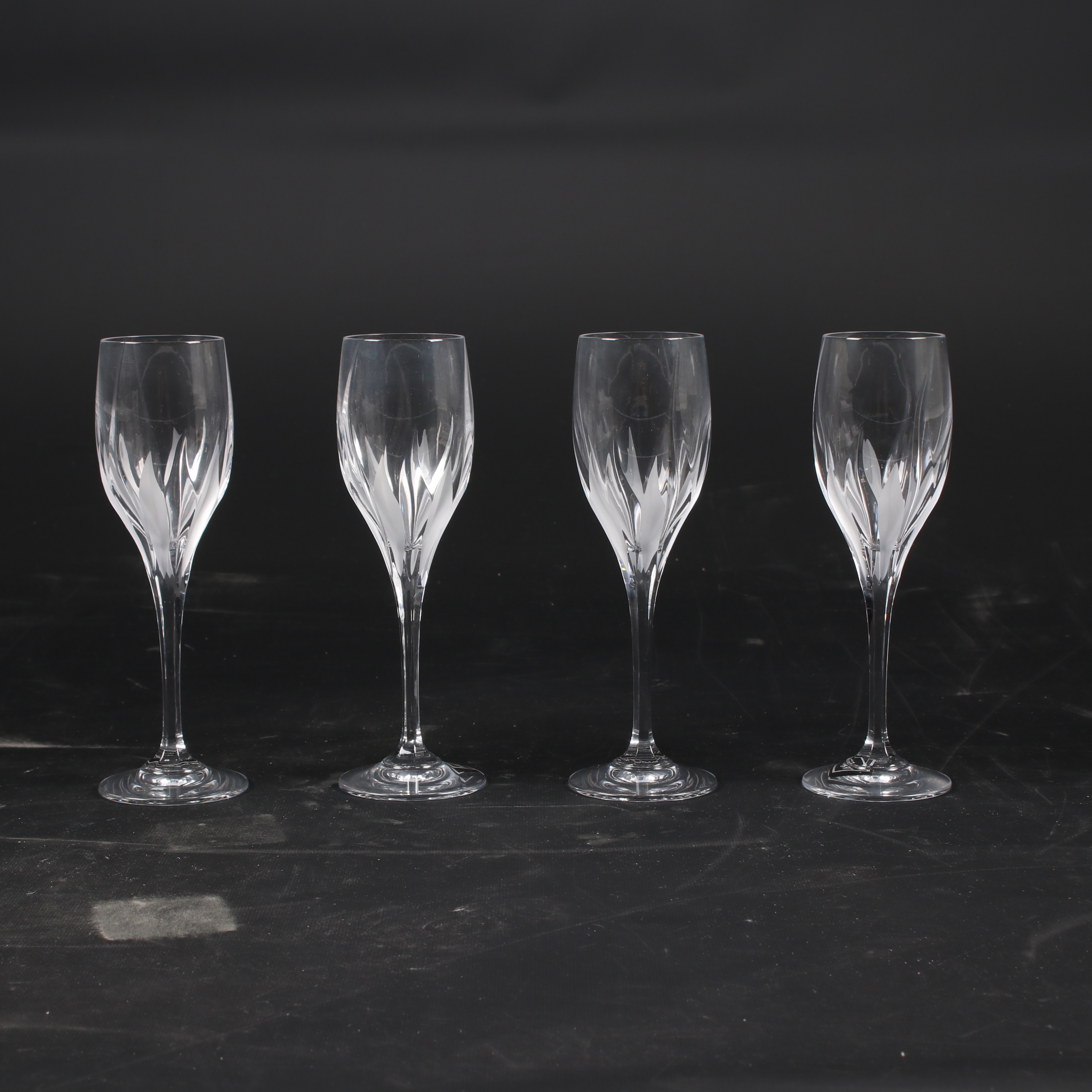 Mikasa "Flame D'Amore" Blown Glass Stemware EBTH