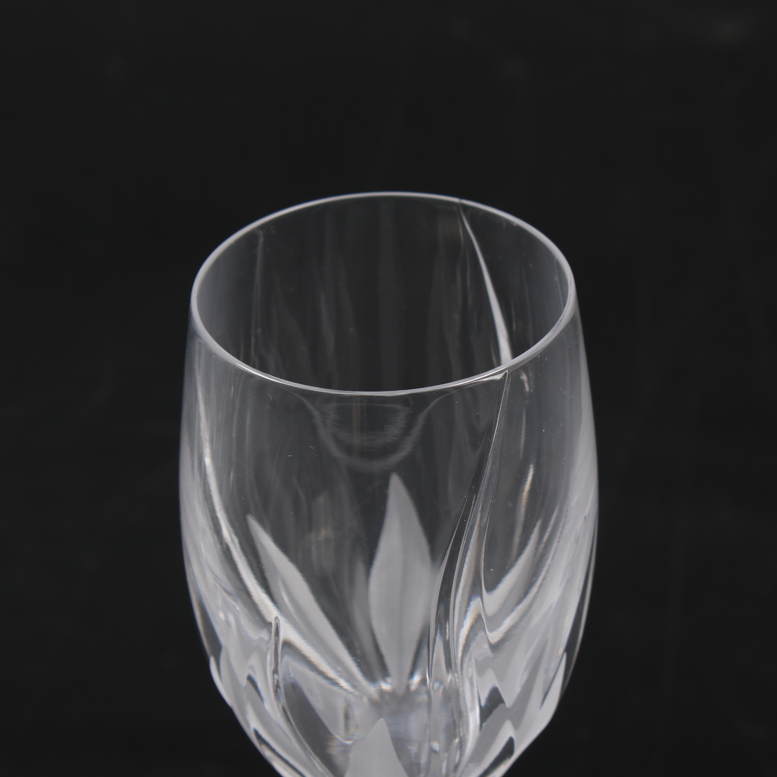 Mikasa "Flame D'Amore" Blown Glass Stemware EBTH