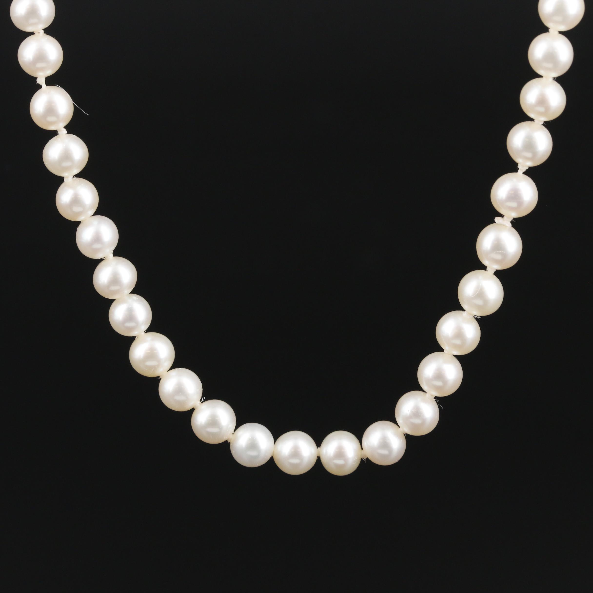 Hand Knotted Cultured Pearl Strand Necklace with 14K White Gold Clasp EBTH