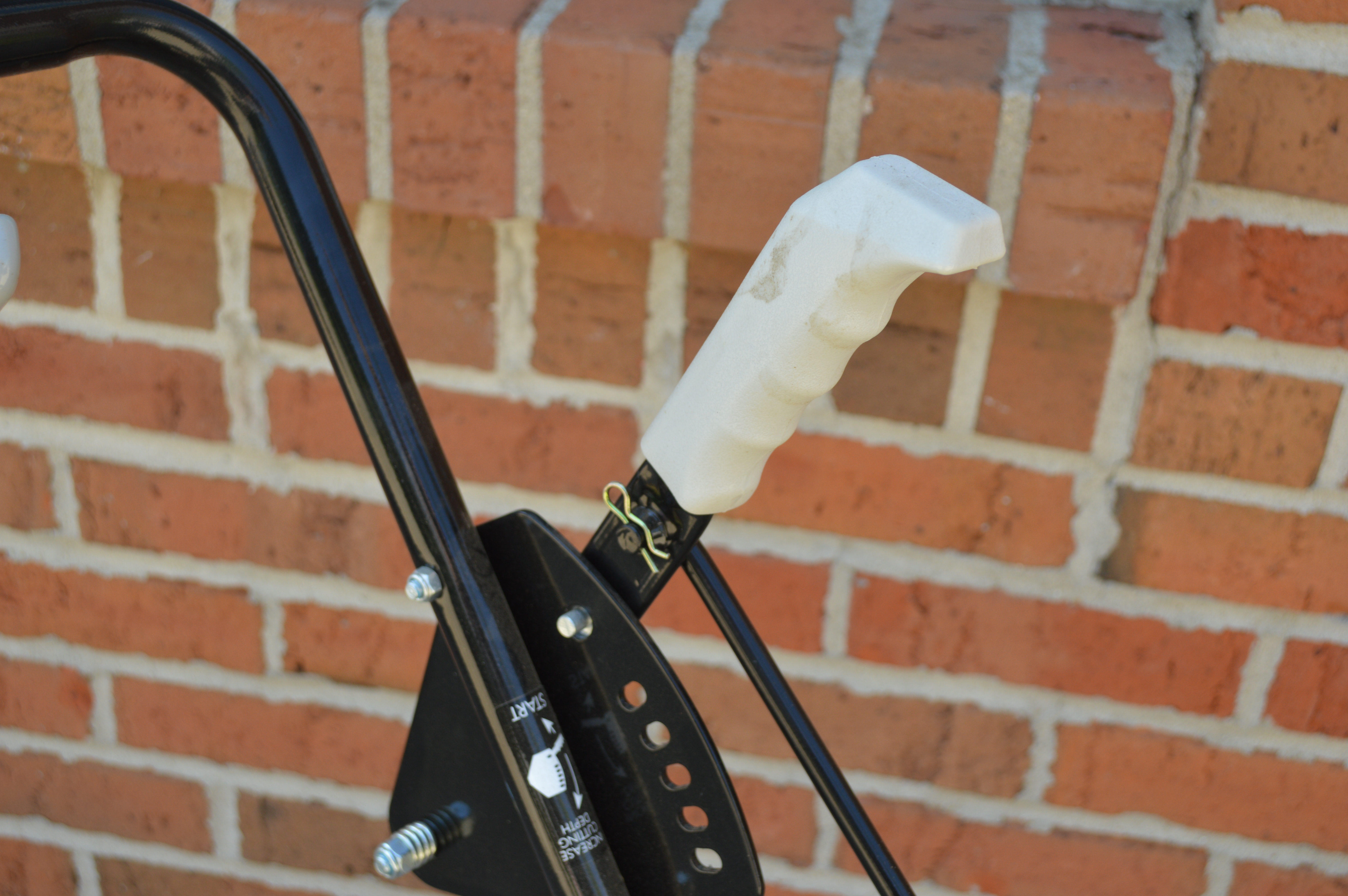 Powermate Edger Leaking Gas