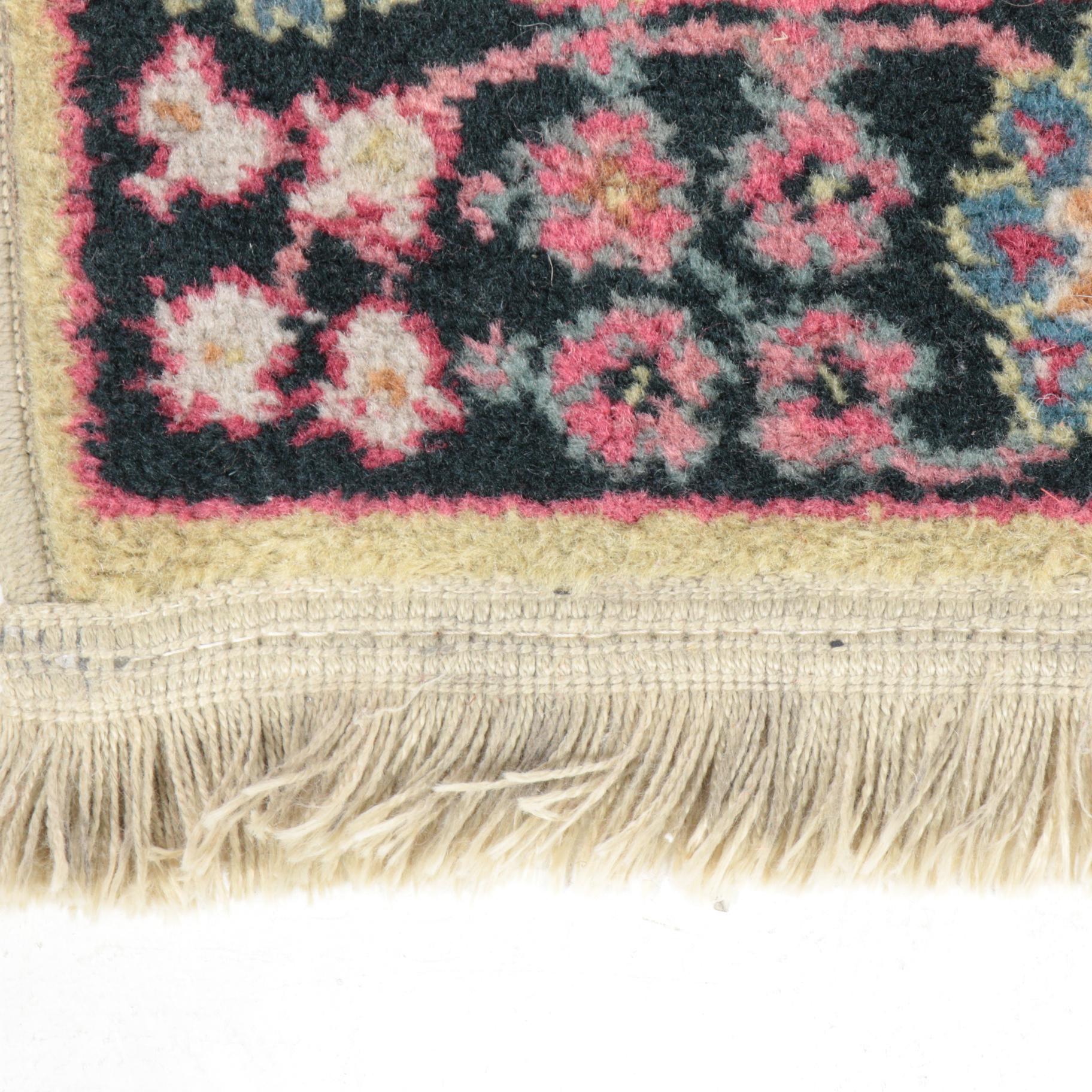 4'4 x 6'2 Machine Made Karastan Williamsburg Restoration "Kerman Vase