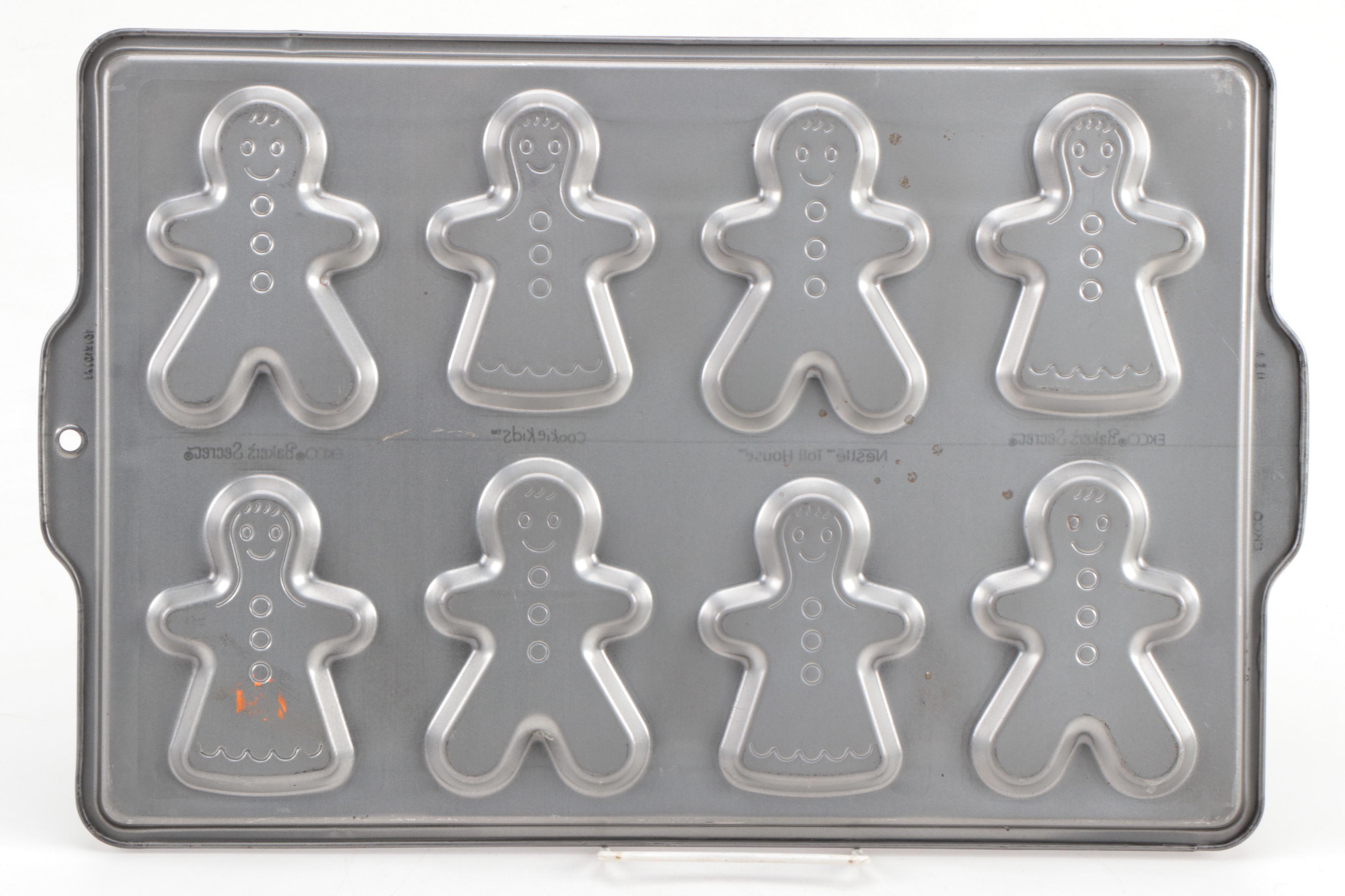 Cast Iron Baking Molds with Aluminum Gingerbread Man Cookie Sheet EBTH
